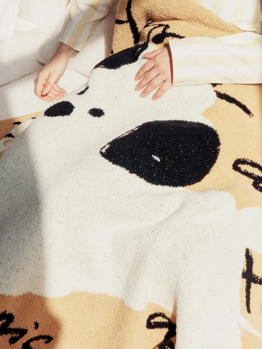 SOREMO | Cartoon Puppy Plush Throw Blanket