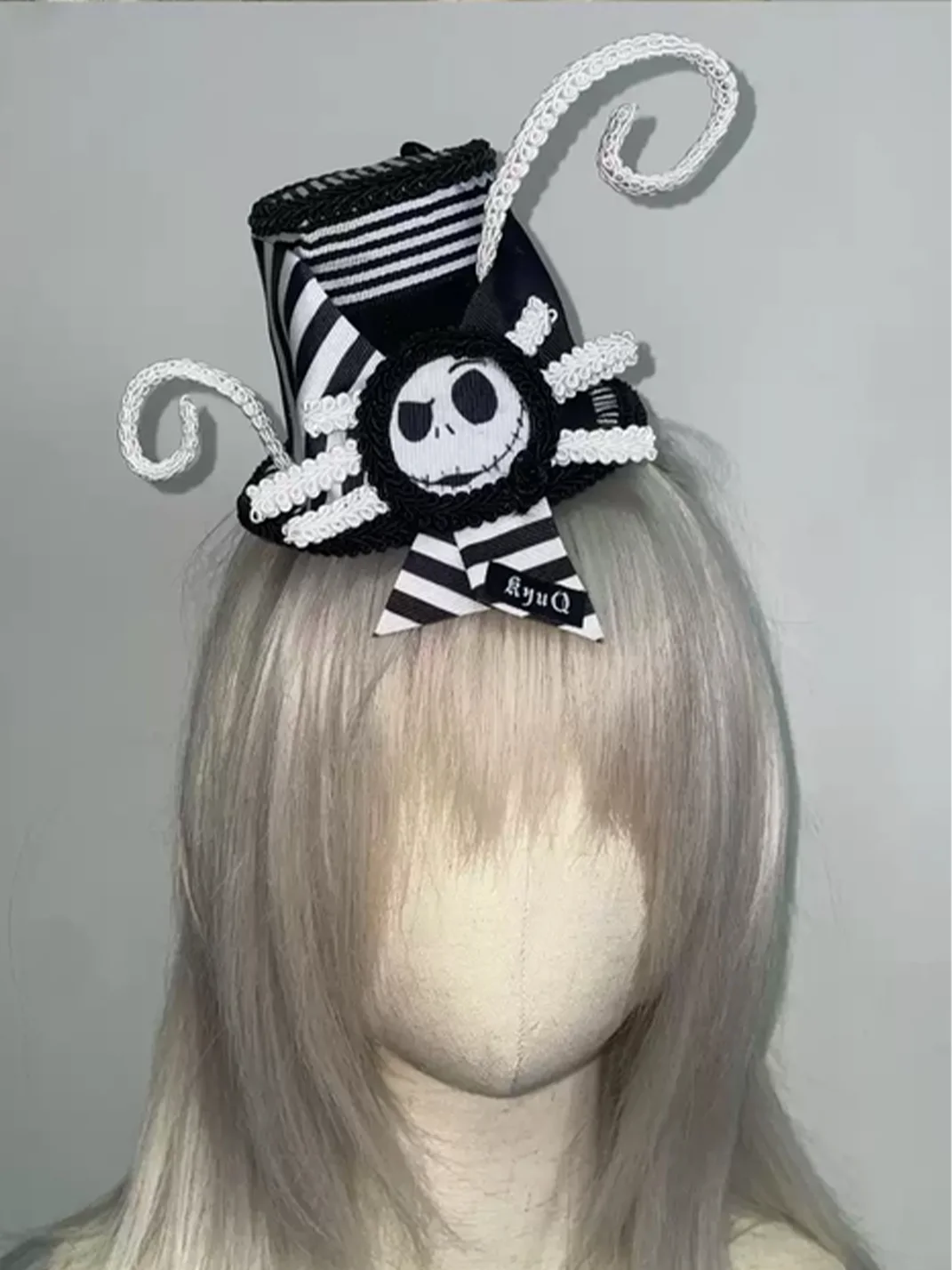 Ankh Heart | Striped Skull Mini Top Hat Accessory