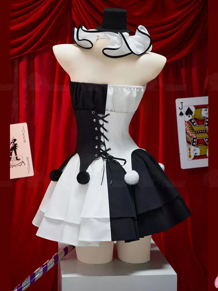 Bbunny | Gothic Black And White Jester Costume Set - 3