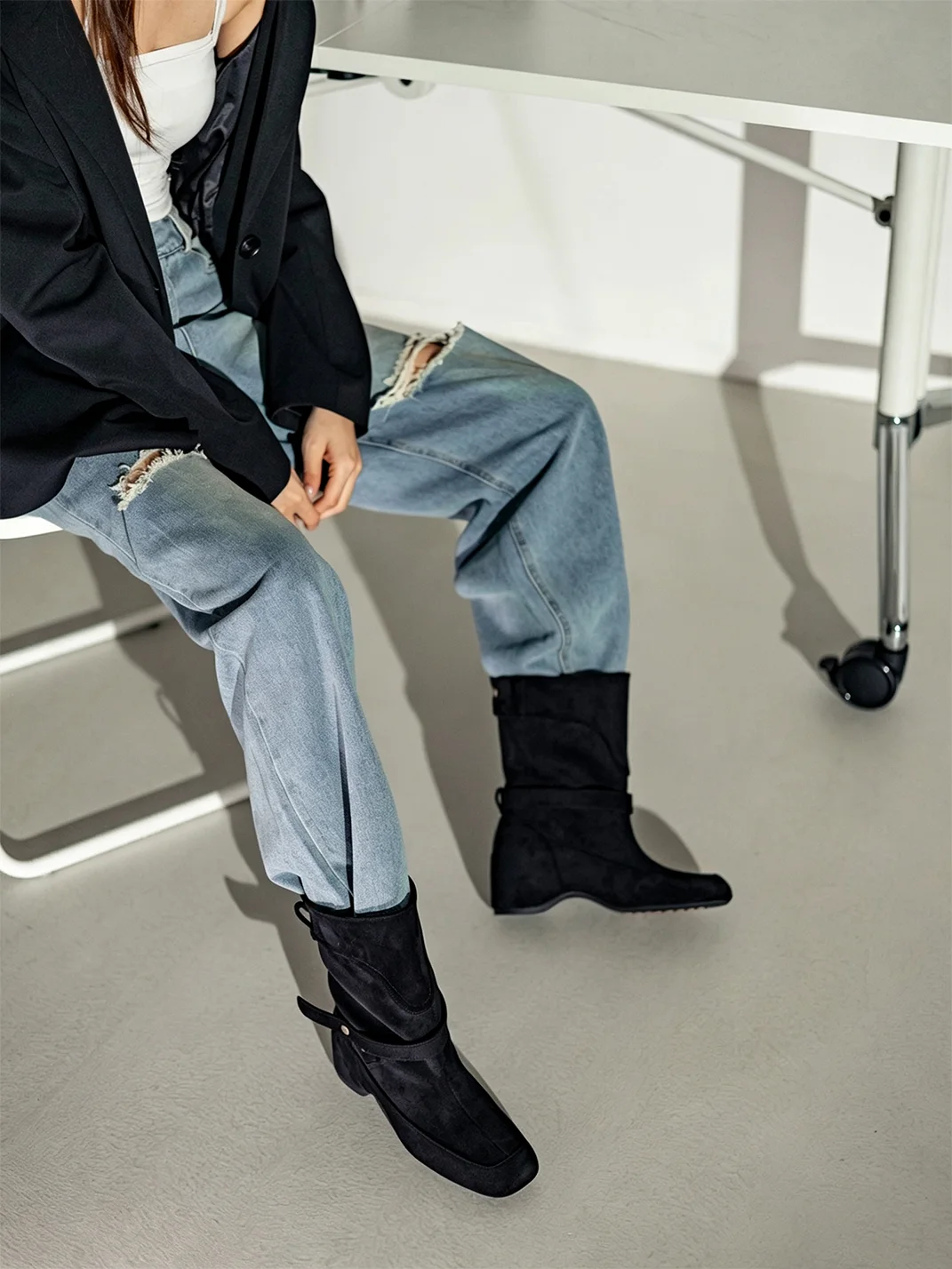 MIAOLV | Retro Buckle Western Ankle Boots