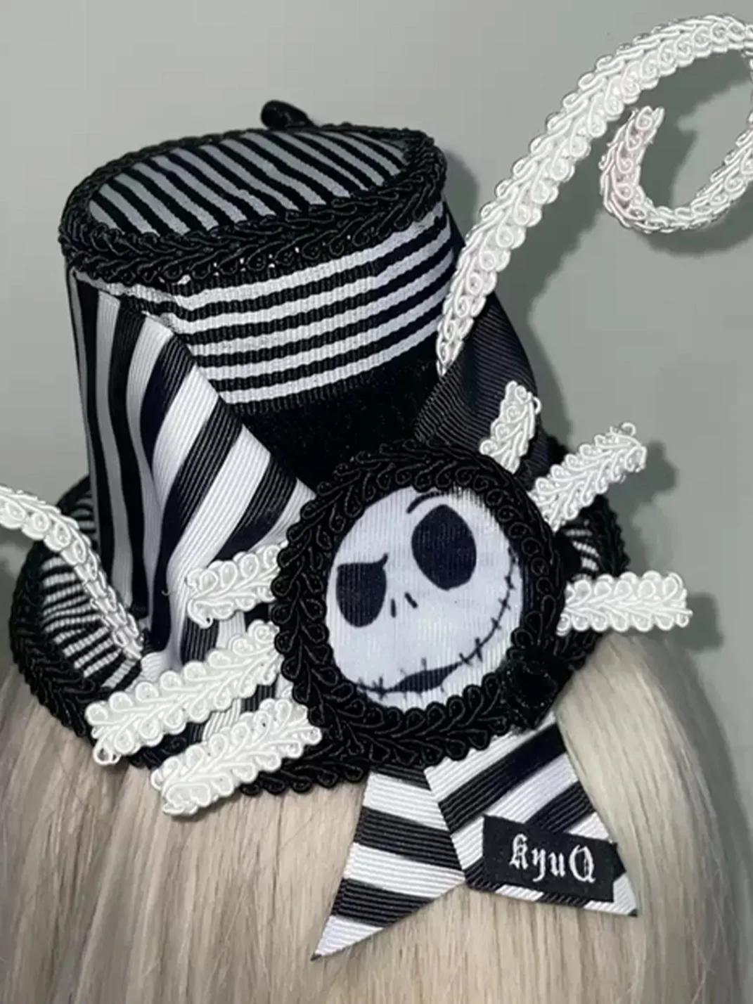 Ankh Heart | Striped Skull Mini Top Hat Accessory