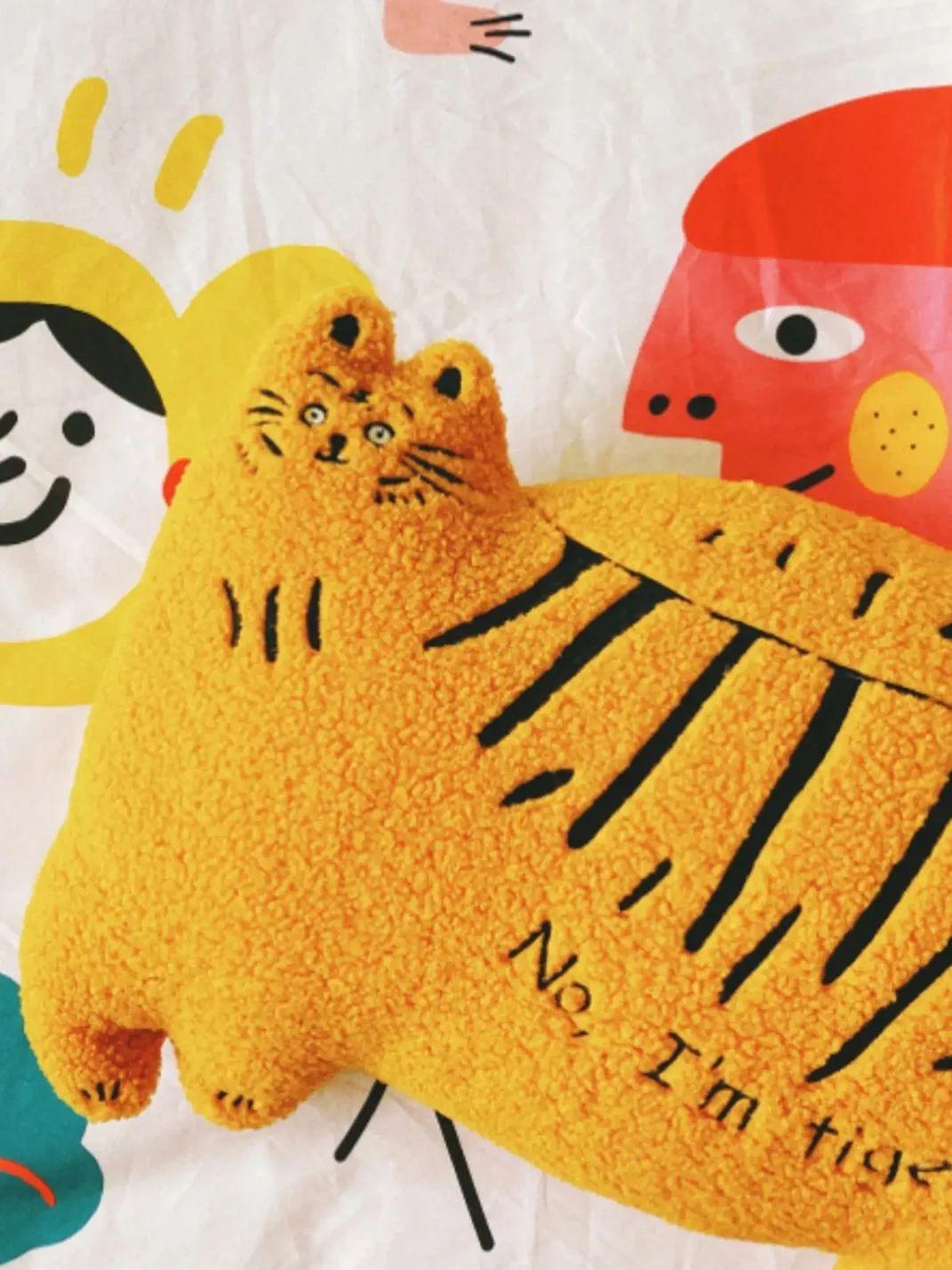 Uodycoco | Plush Tiger Shaped Cushion