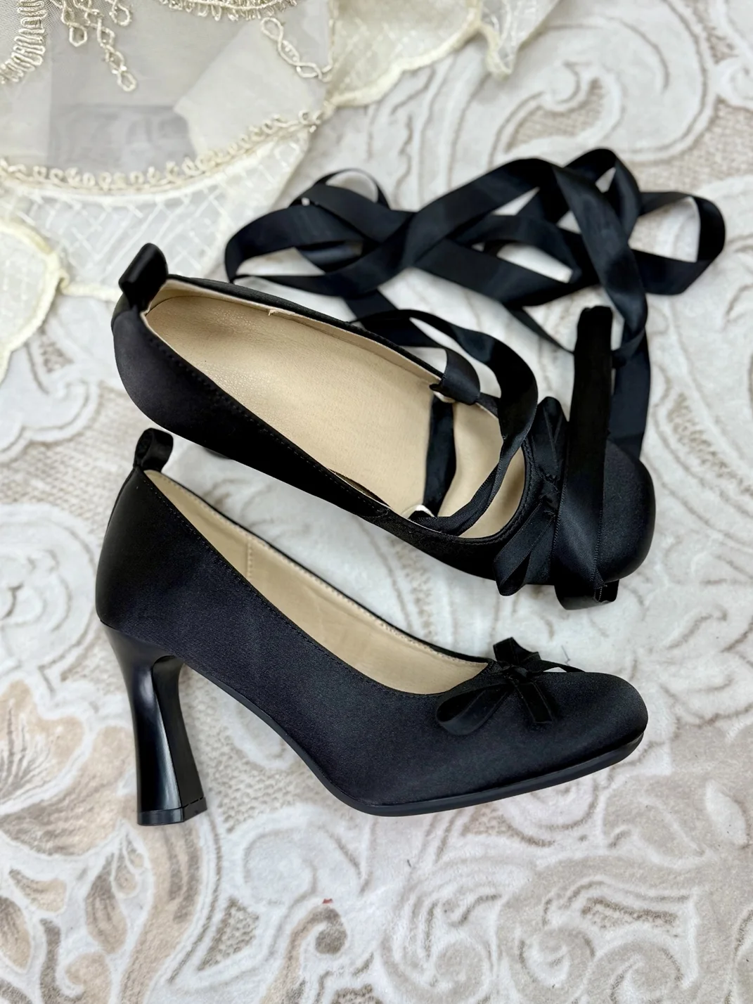 Dolly Bae | Satin Bow Ribbon Mary Jane Heels