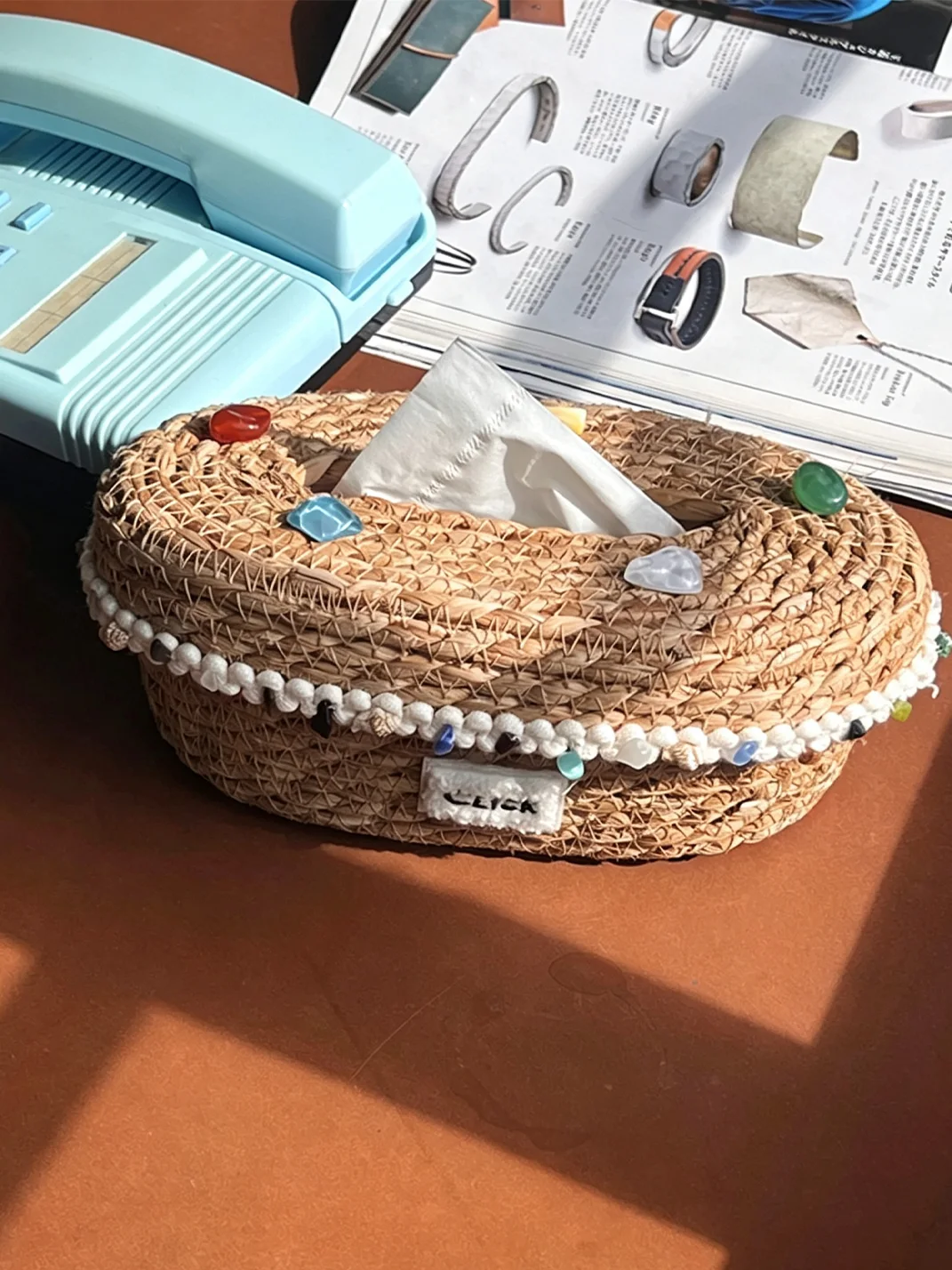 Click | Handwoven Straw Tissue Storage Box