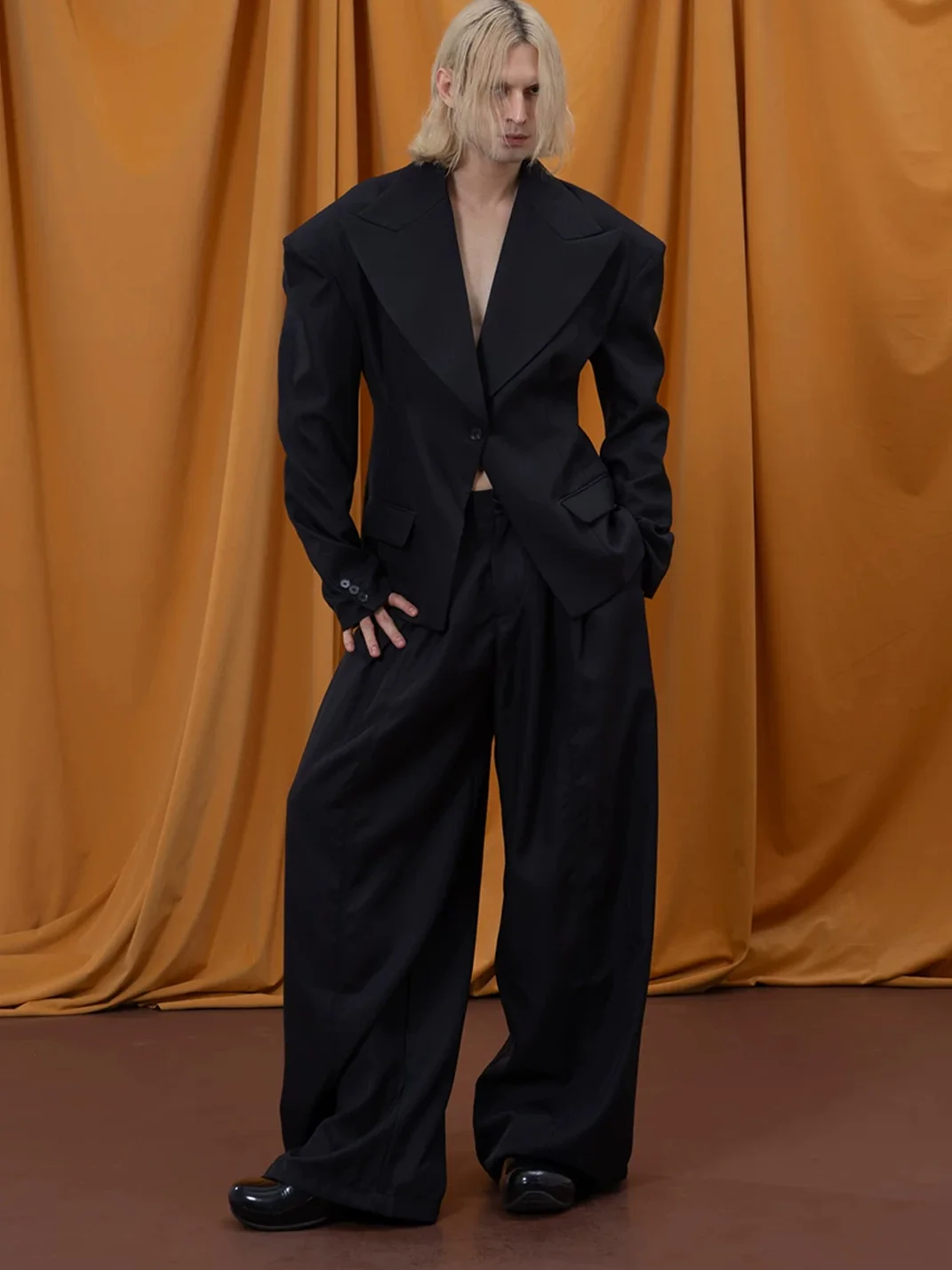 CLP | Pleated Wide Leg Trousers