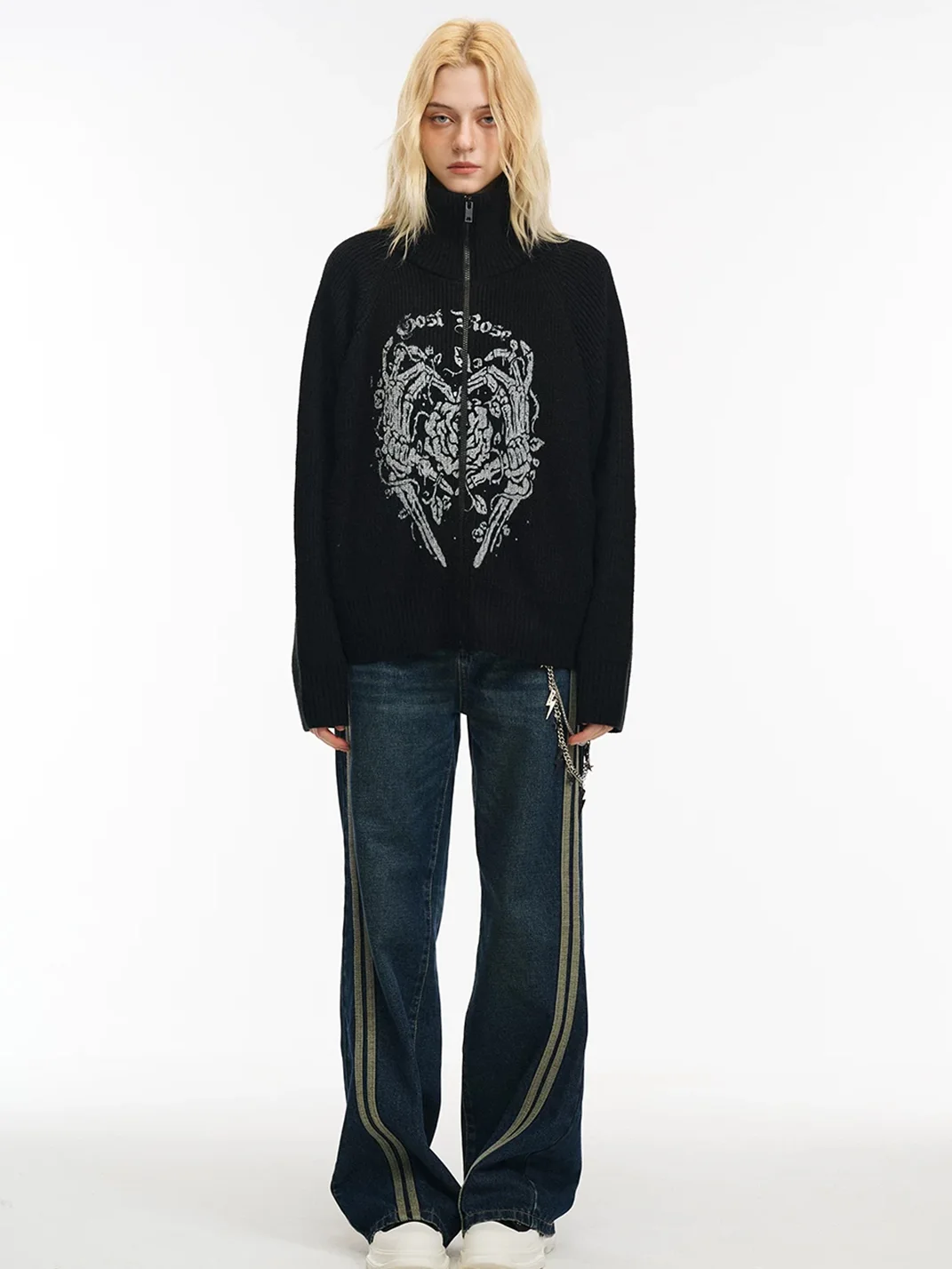 GOST | Skull Rose Graphic Knit Zip Sweater
