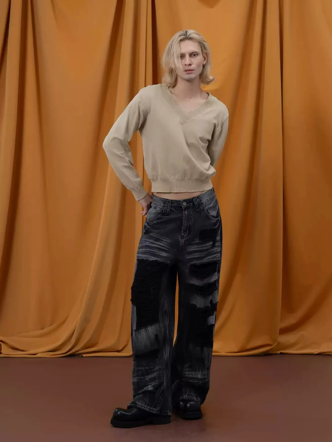 CLP | V-Neck Epaulet Cropped Cotton Knit Sweater
