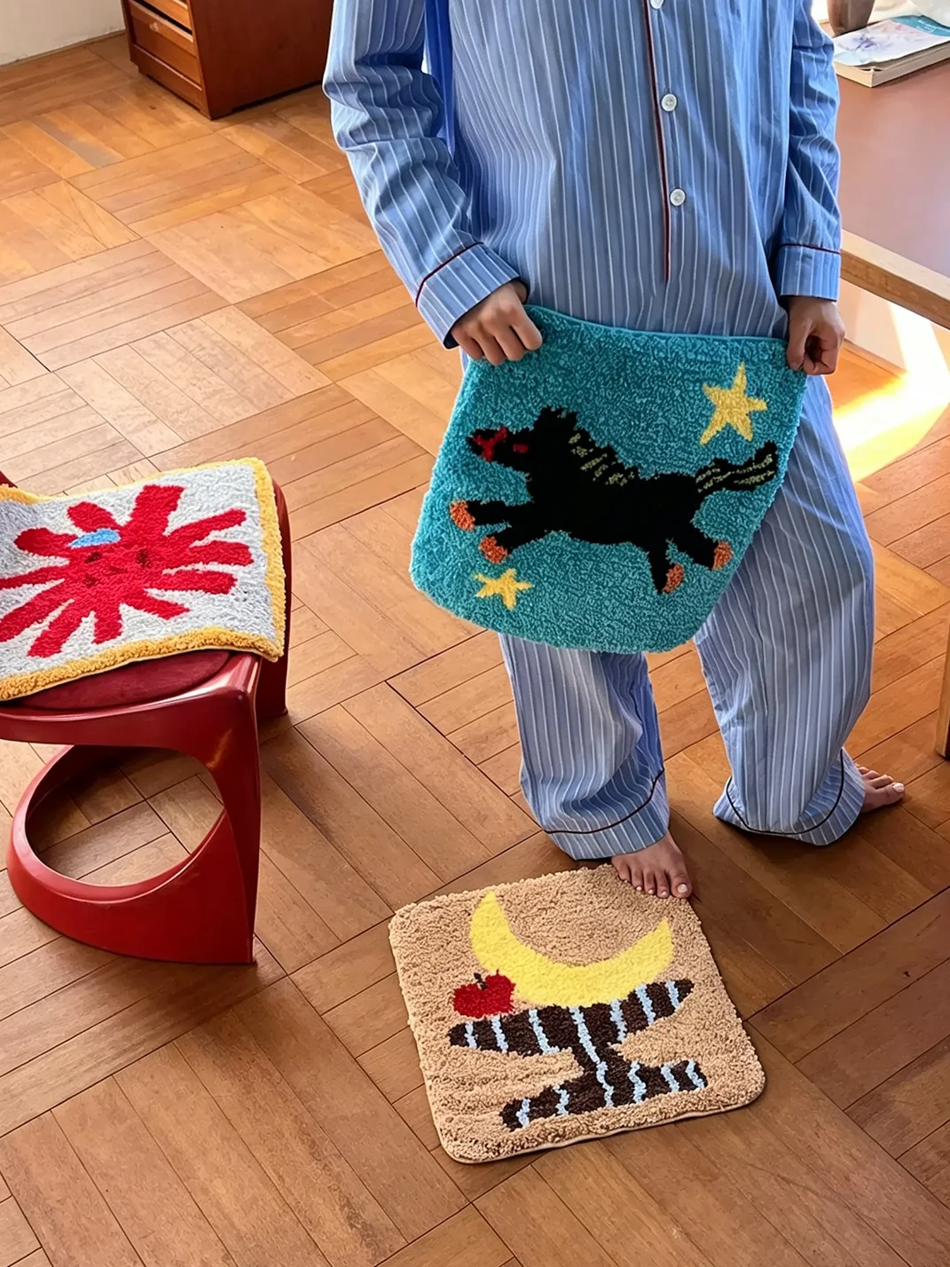 Click | Tufted Celestial Horse Chair Cushion