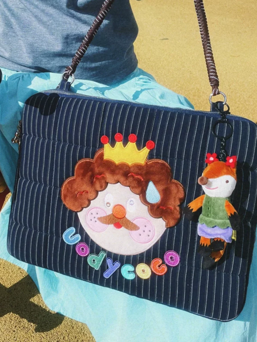 Uodycoco | Quilted Embroidered Cat Dog Laptop Bag - 4