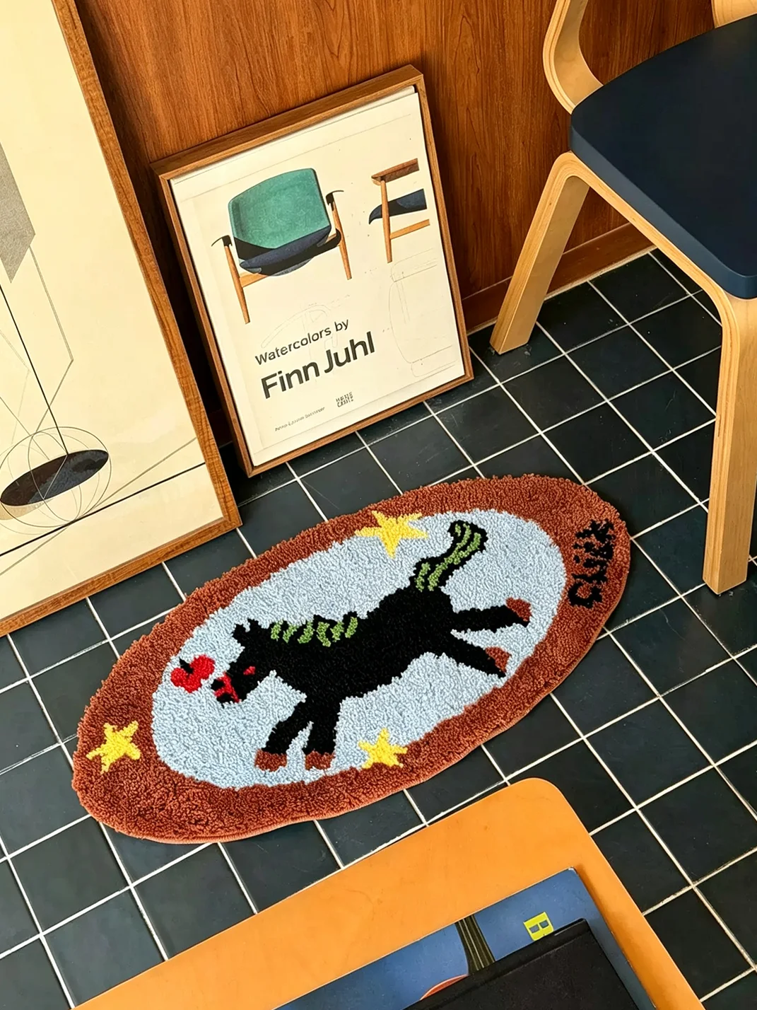 Click | Tufted Oval Horse Pattern Rug