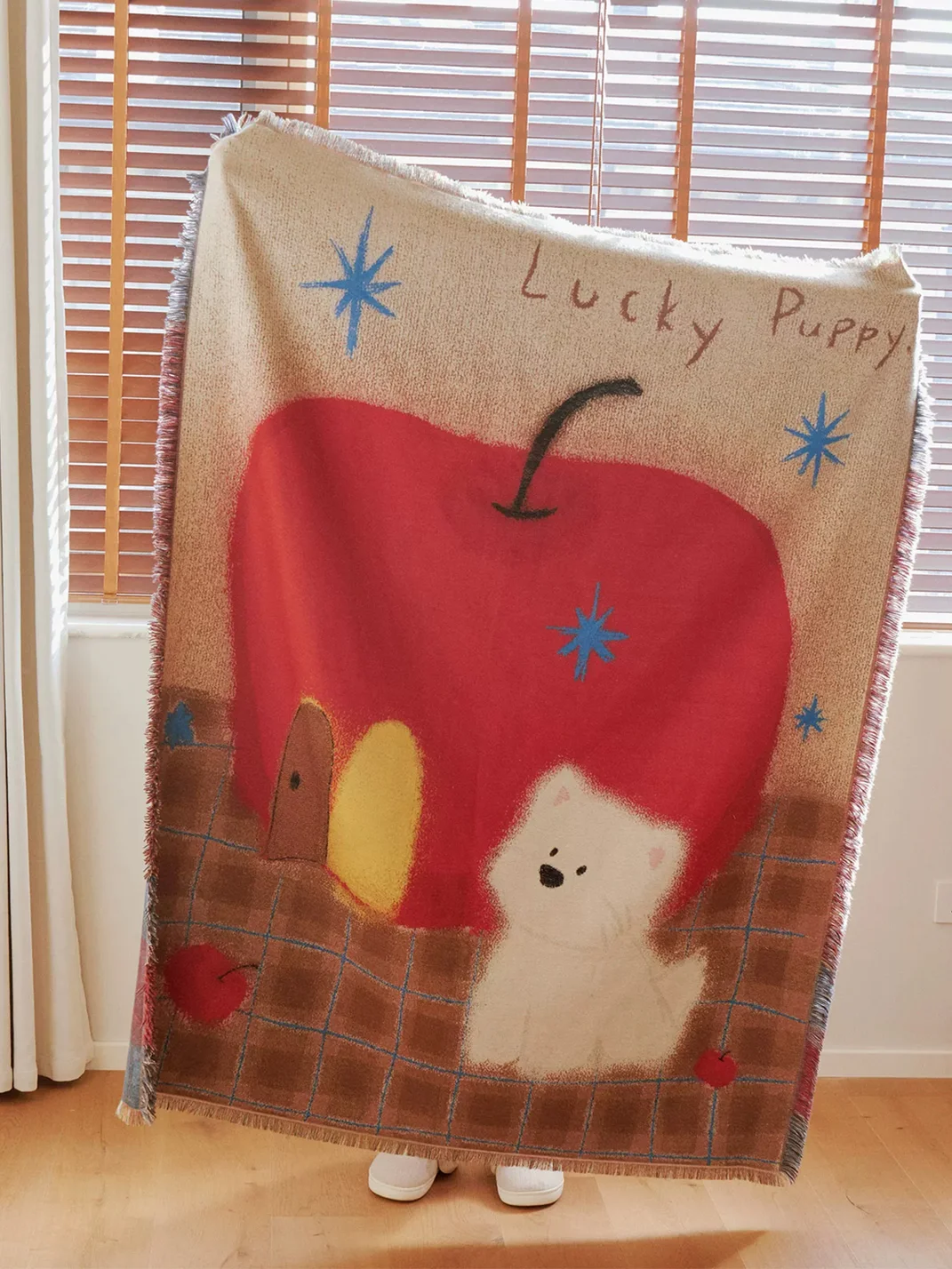 SOREMO | Apple House Jacquard Woven Throw Blanket