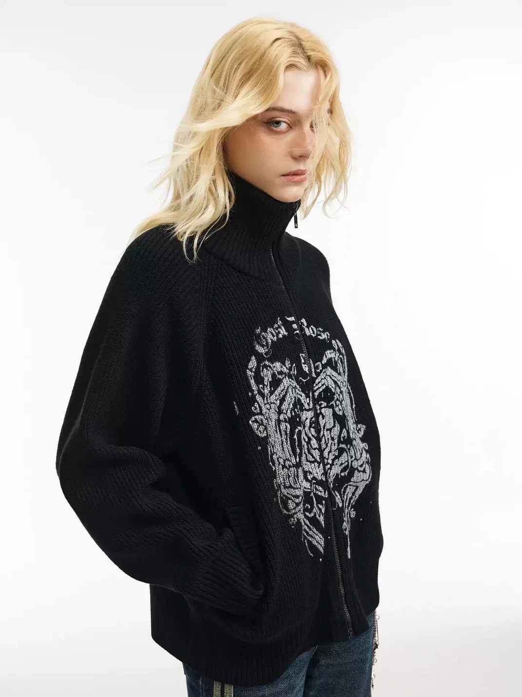 GOST | Skull Rose Graphic Knit Zip Sweater