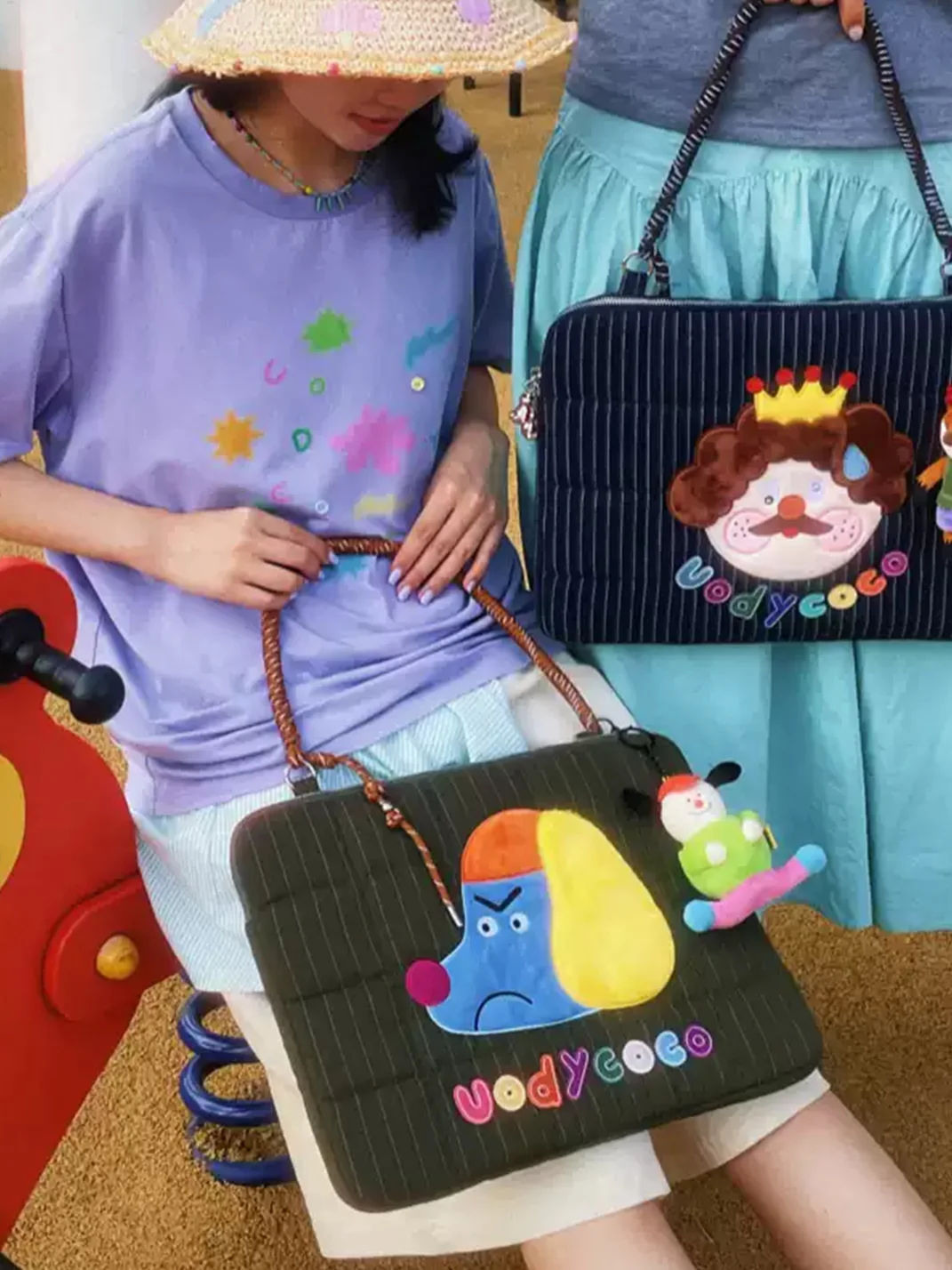 Uodycoco | Quilted Embroidered Cat Dog Laptop Bag