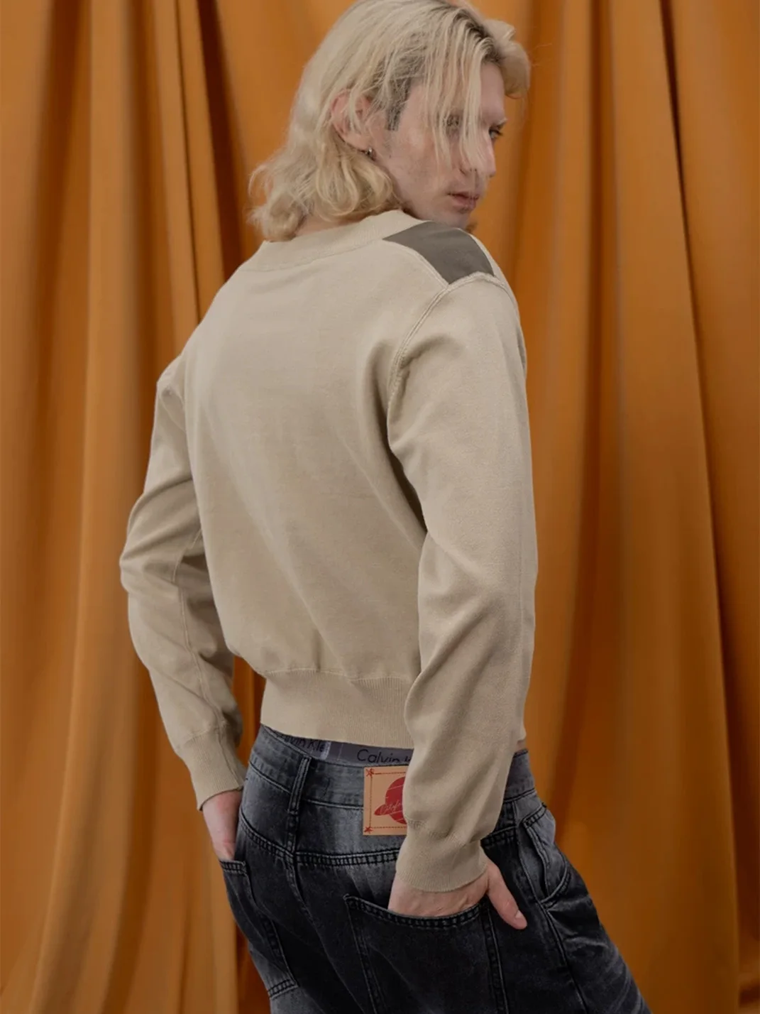 CLP | V-Neck Epaulet Cropped Cotton Knit Sweater