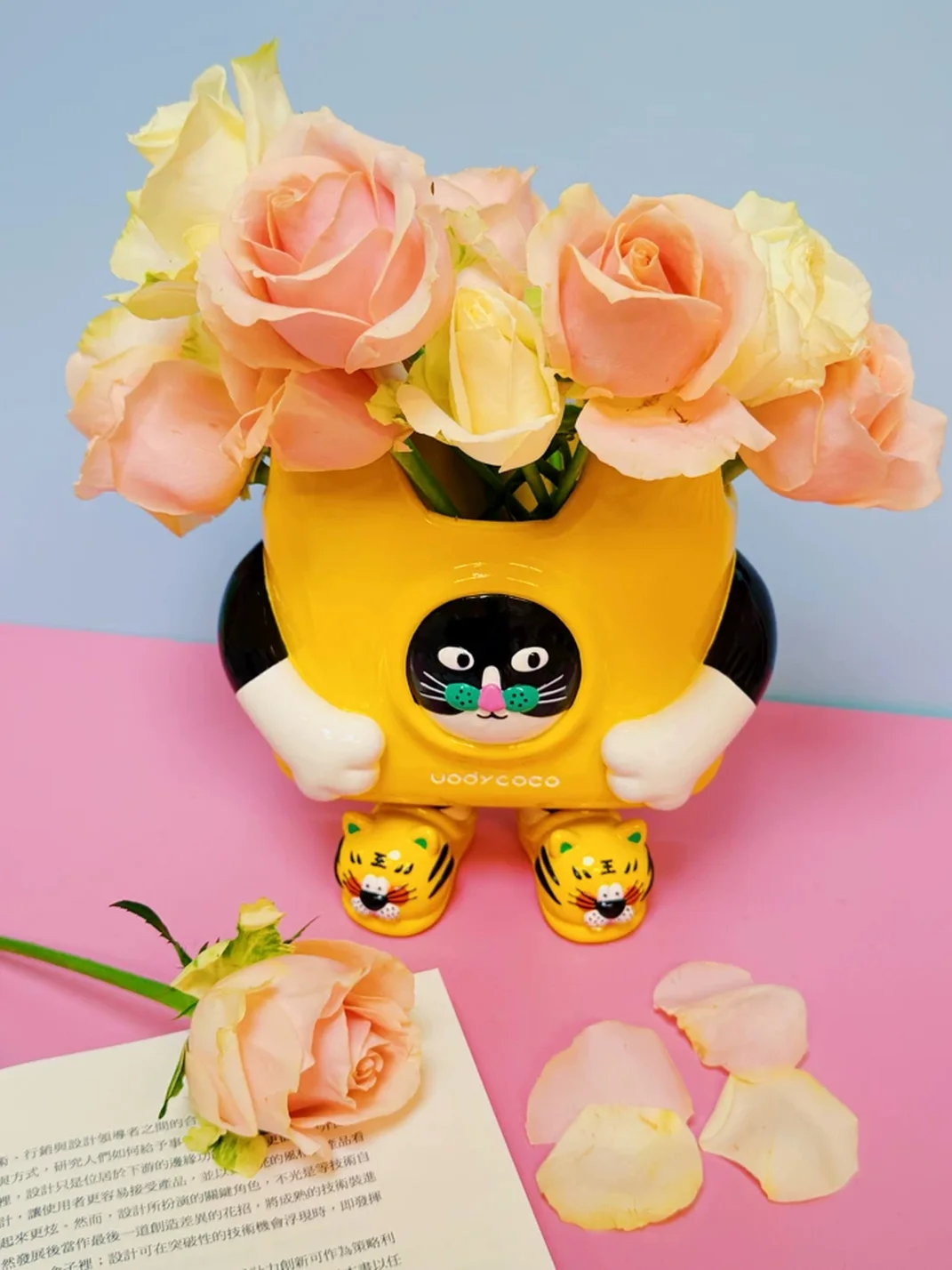 Uodycoco | Hand-Painted Cartoon Cat Flower Vase