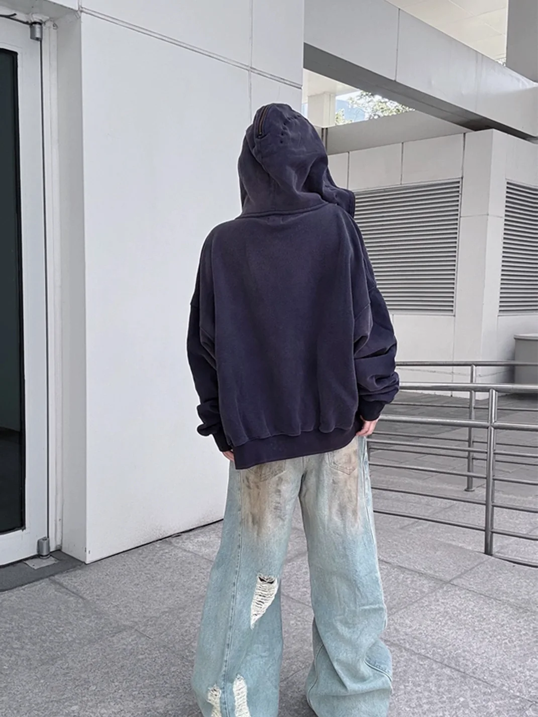 Tiesake | Distressed Dragon Graphic Zip Hoodie