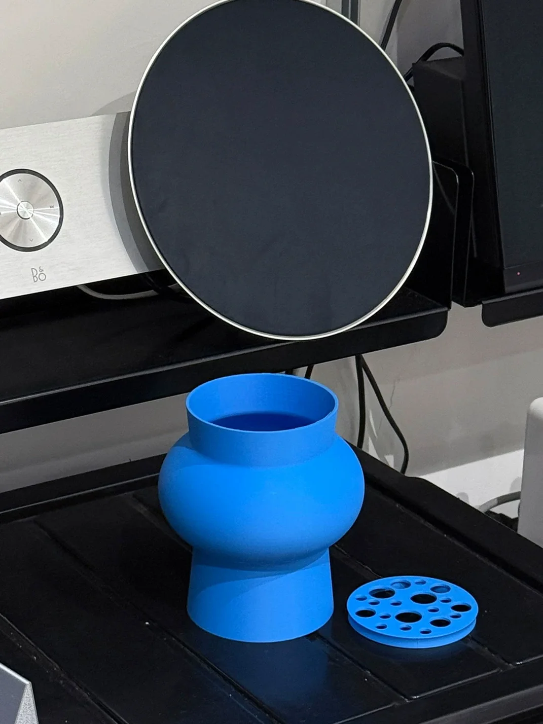 URFF DECO | 3D Printed Architectural Line Vase