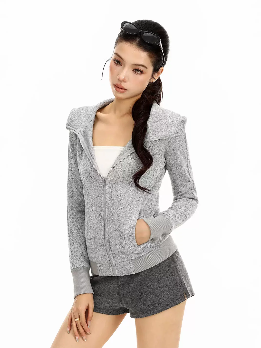 BIGGOLD | Cropped Hooded Zip Jacket