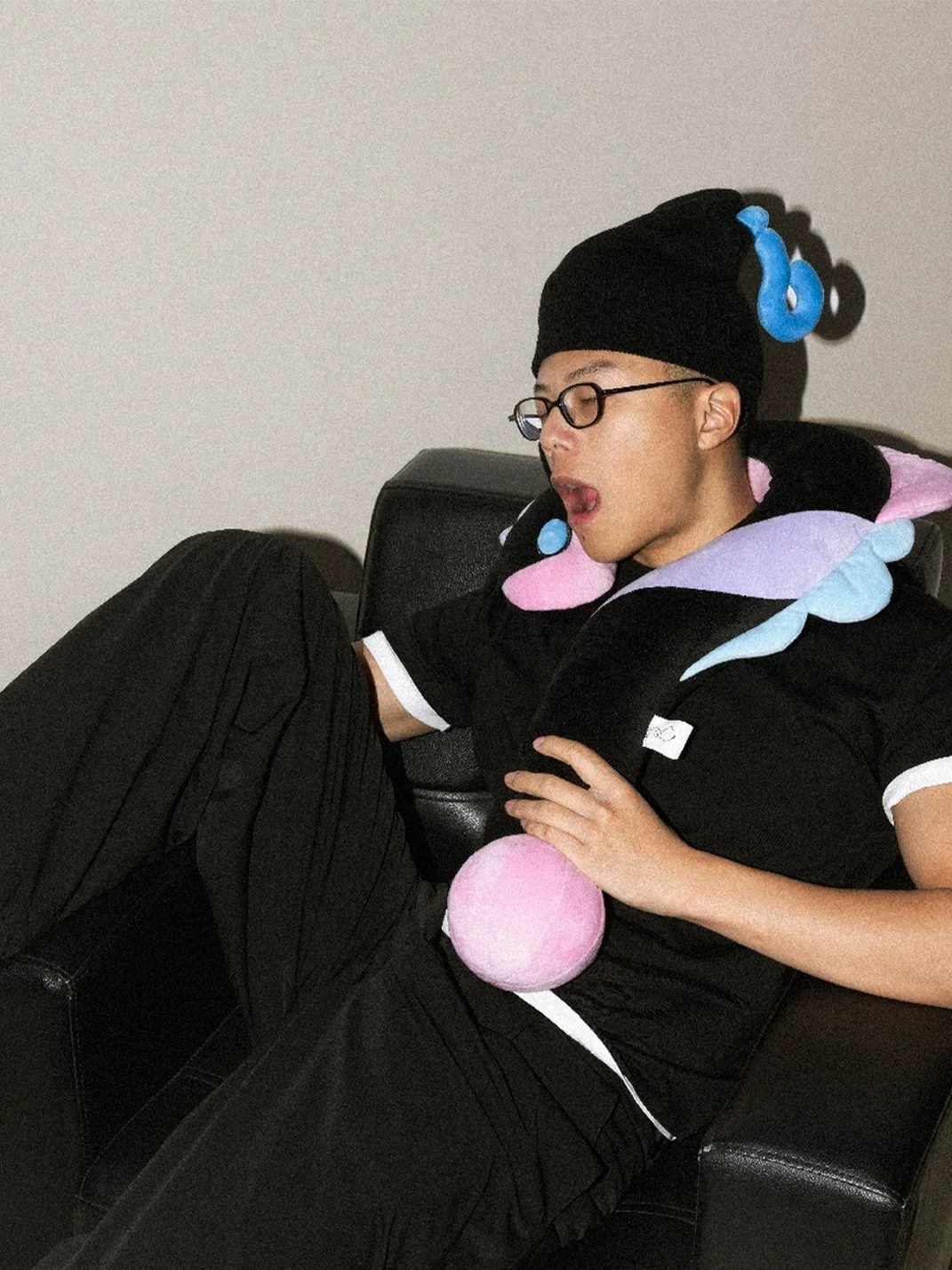 3melifestyle | Question Mark Horse Plush Neck Pillow
