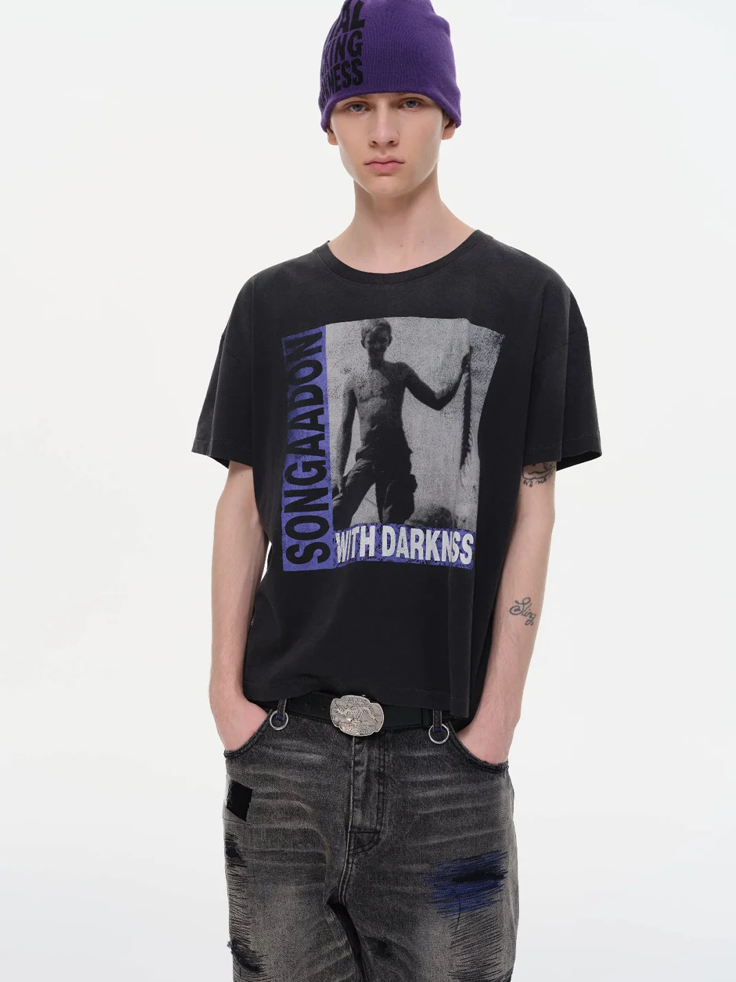 SONGAADON | Distressed Washed Centipede Graphic T-Shirt
