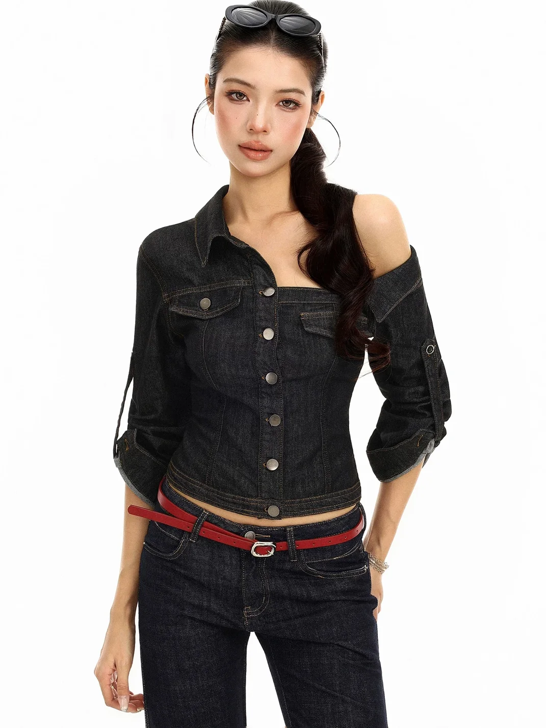 BIGGOLD | Off-Shoulder Cropped Denim Jacket