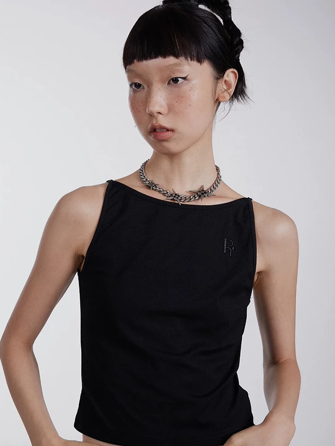 SchwarzGold | Distressed Geometric Cross Cuban Chain Necklace