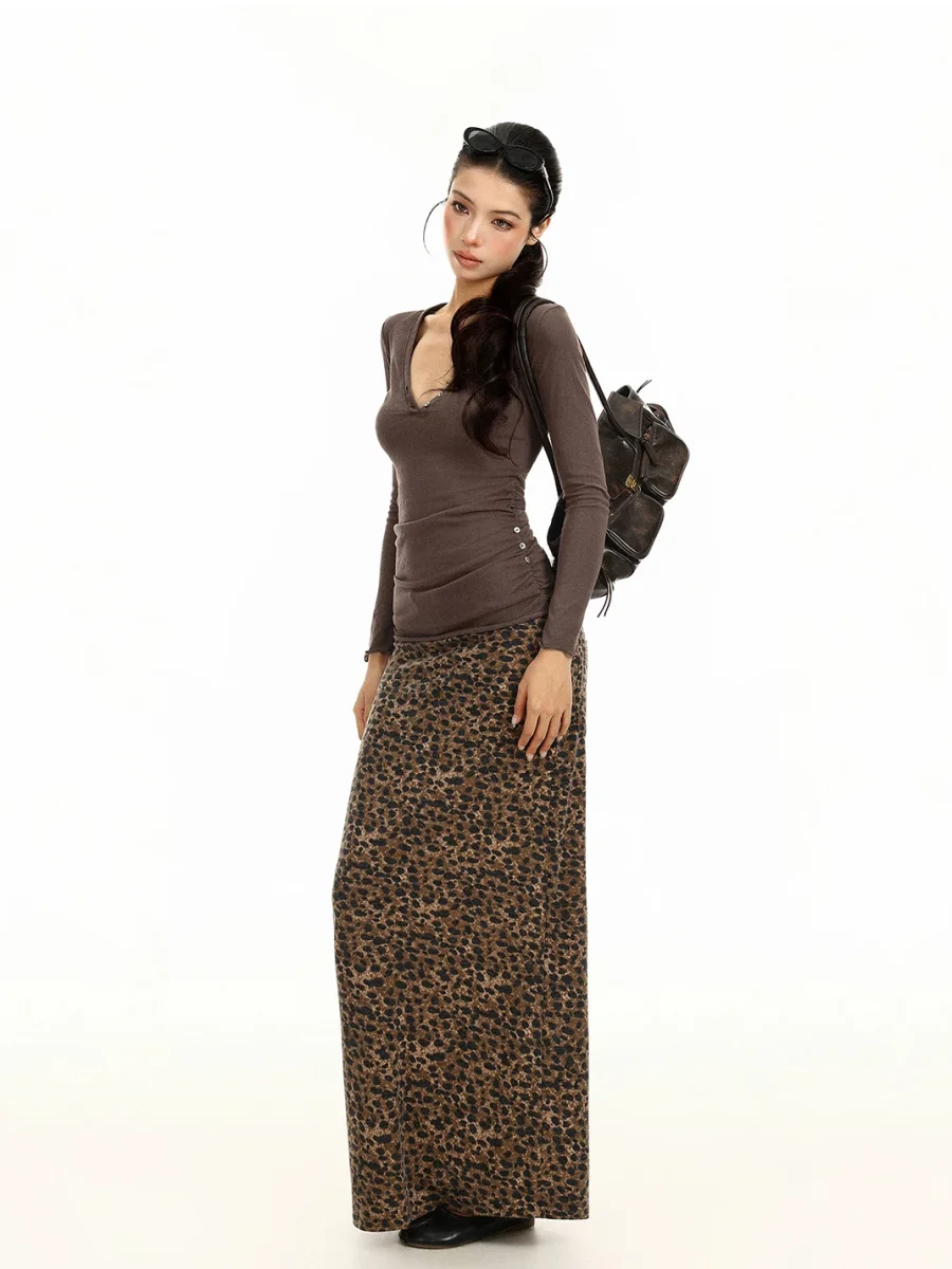 BIGGOLD | Fitted Leopard Print Maxi Skirt - 4