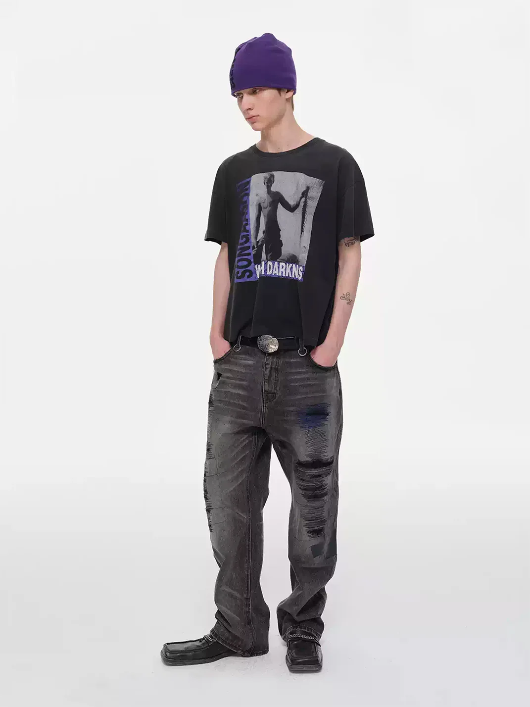 SONGAADON | Distressed Washed Centipede Graphic T-Shirt