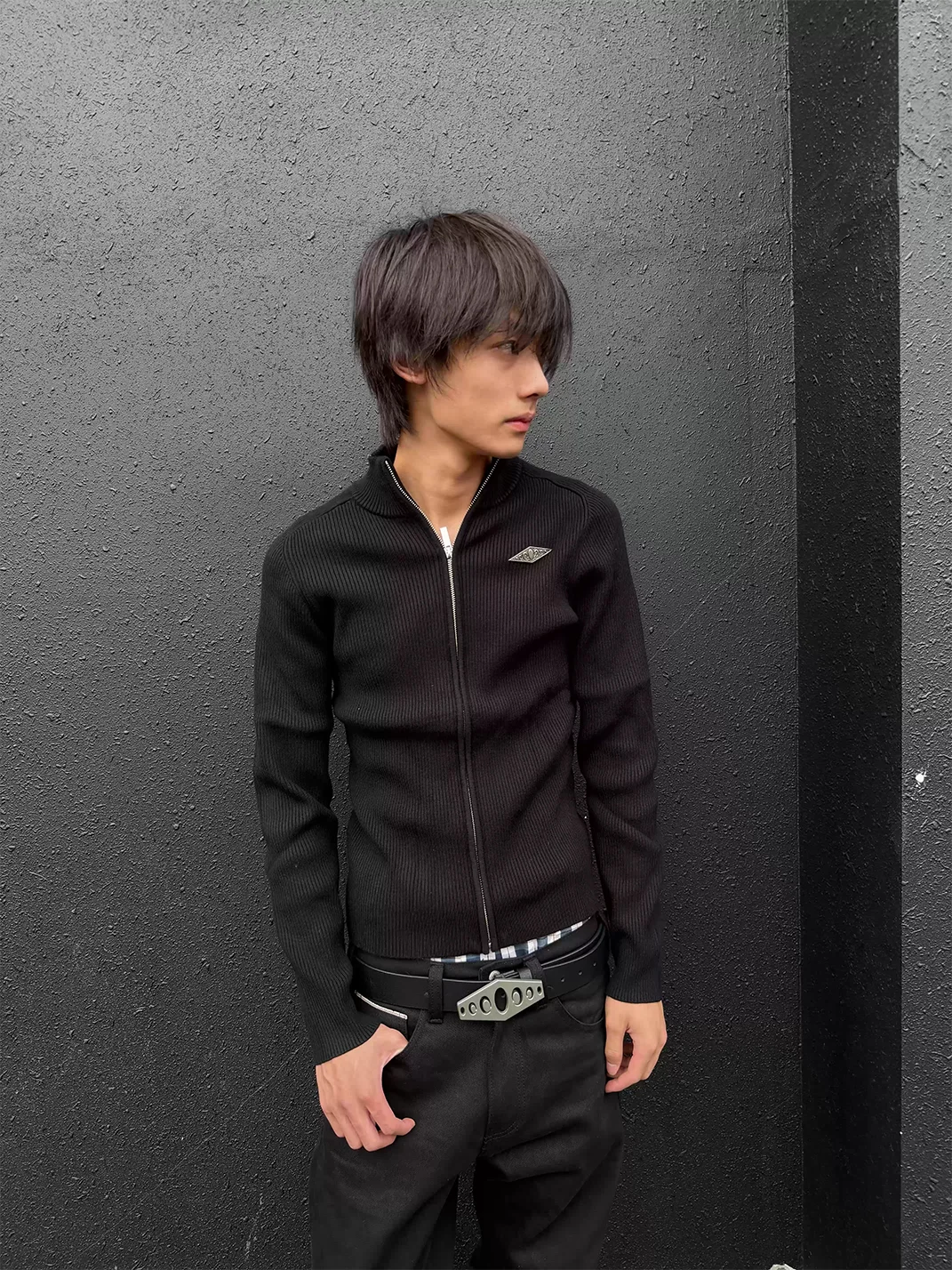 KARMANISTIC | Slim Fit Ribbed Zip Mock Neck Sweater