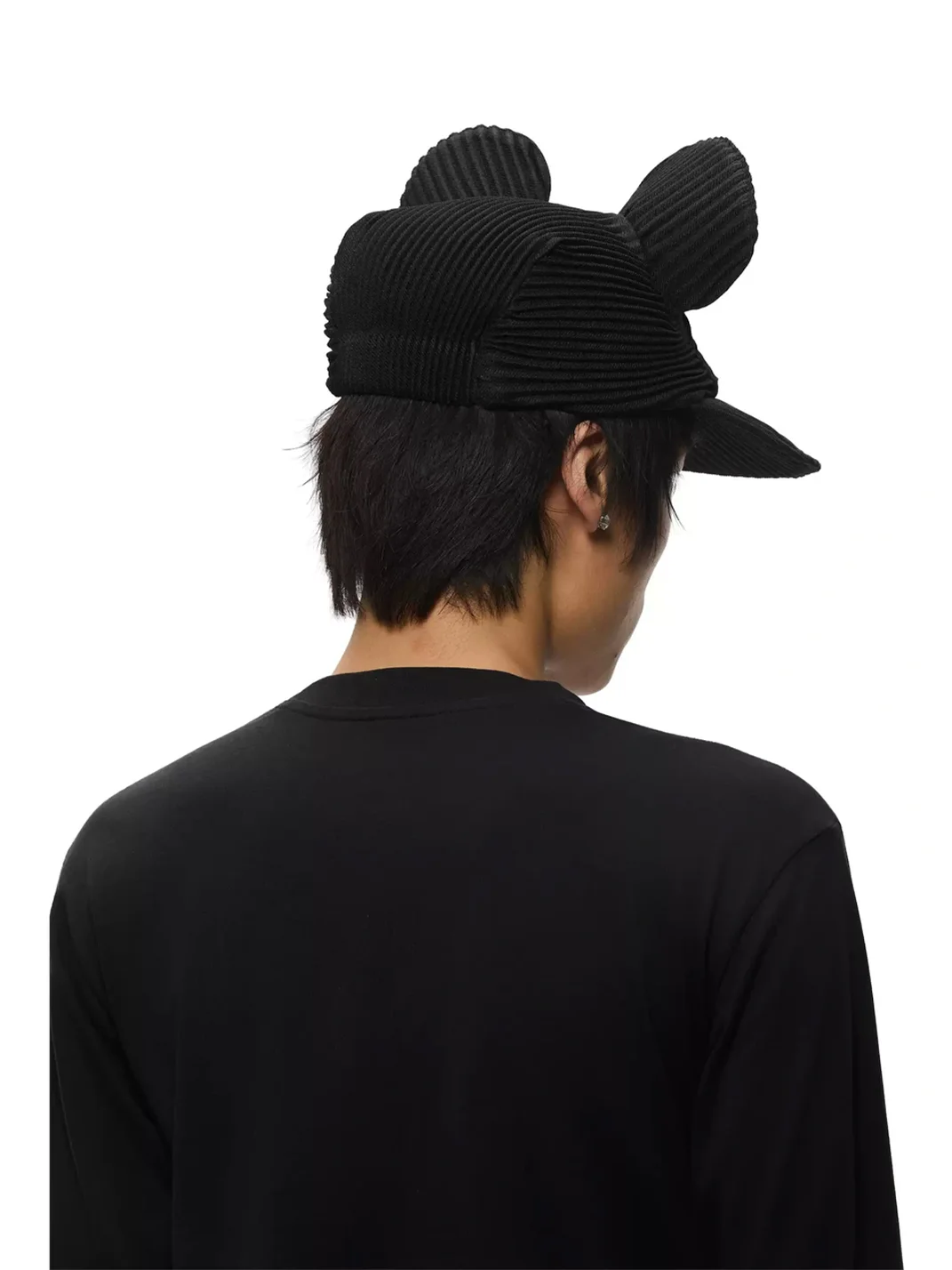 6CRAYON | Black Pleated Mouse Ear Baseball Cap
