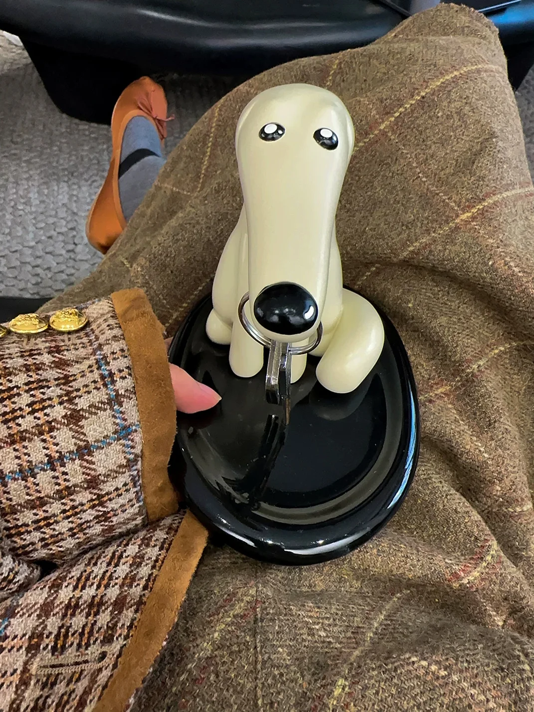 URFF DECO | Long-Nose Dog Magnetic Key Holder Tray