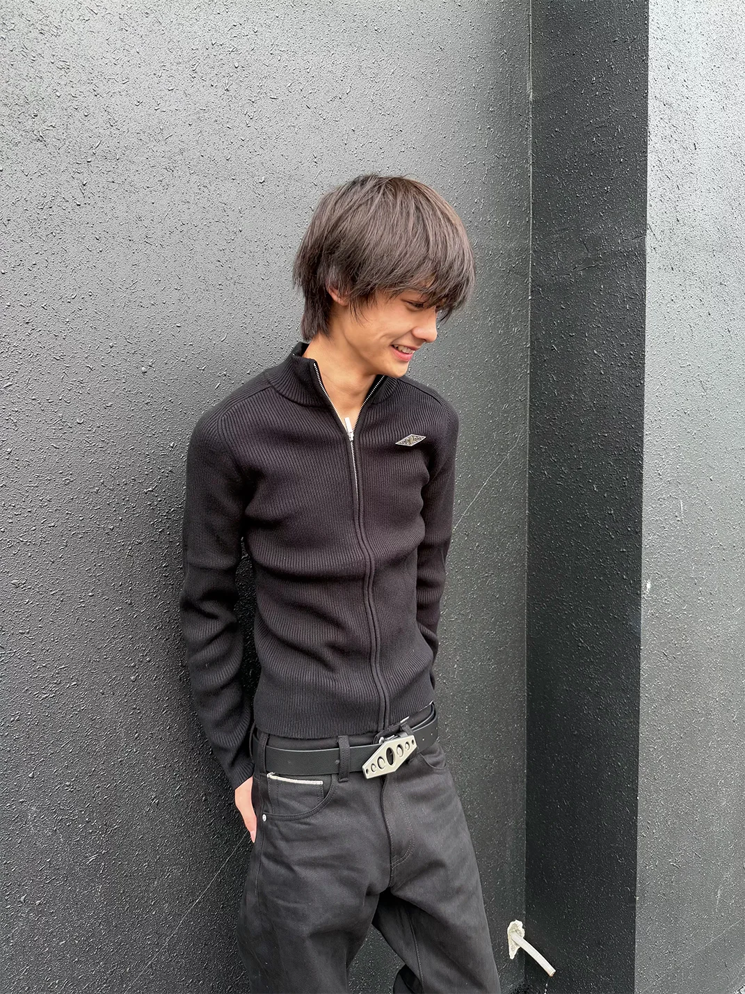 KARMANISTIC | Slim Fit Ribbed Zip Mock Neck Sweater