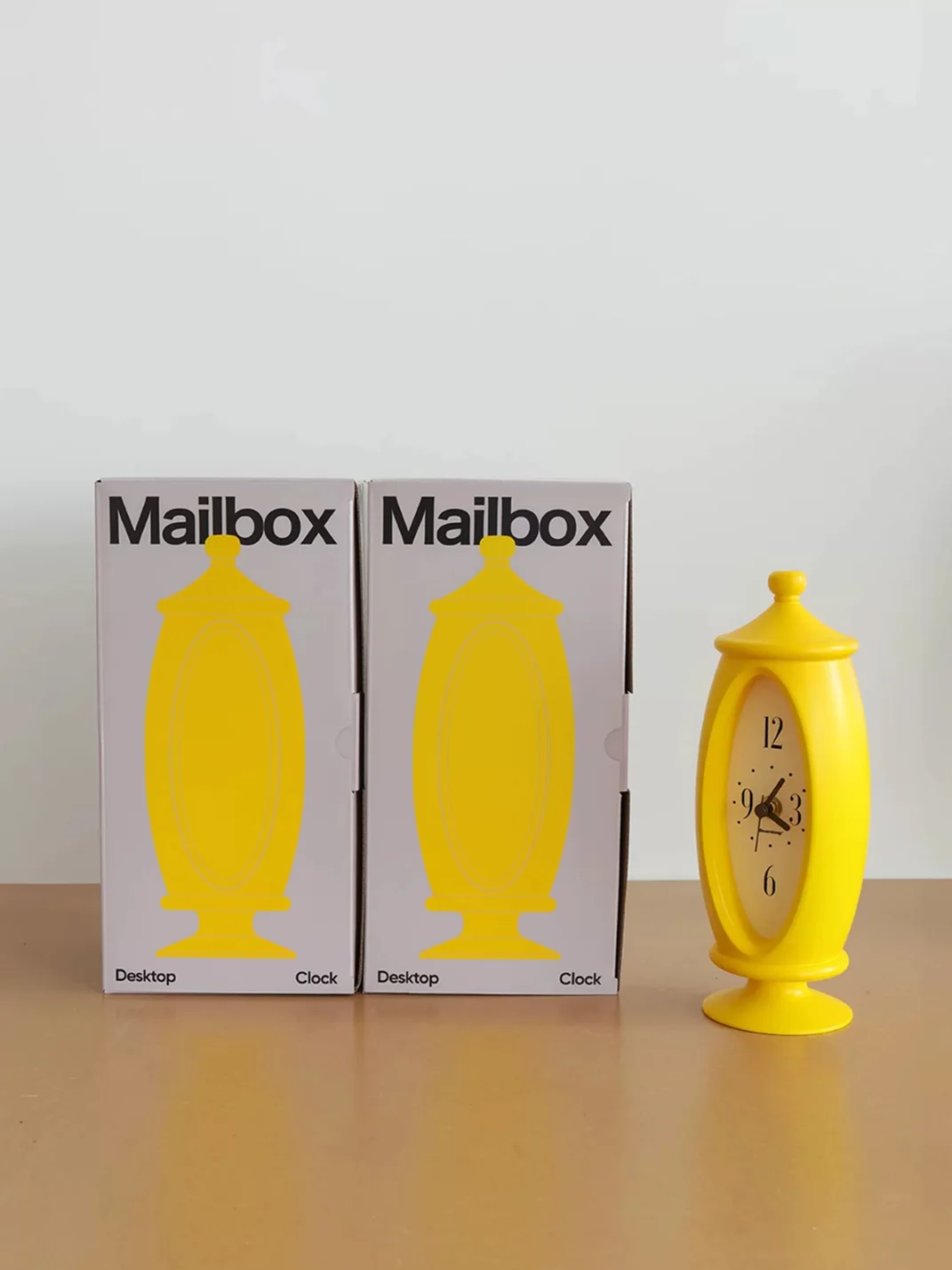 Botro | Retro Silent Desktop Clock Ornament