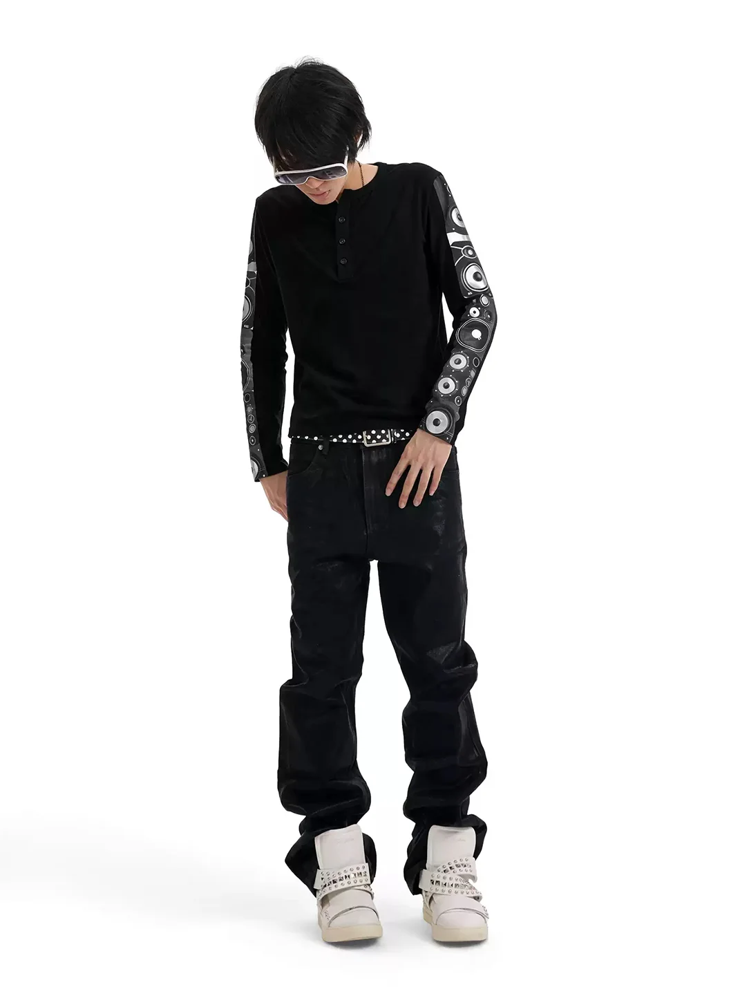 NumbAsia | Speaker Print Henley Long Sleeve T-Shirt