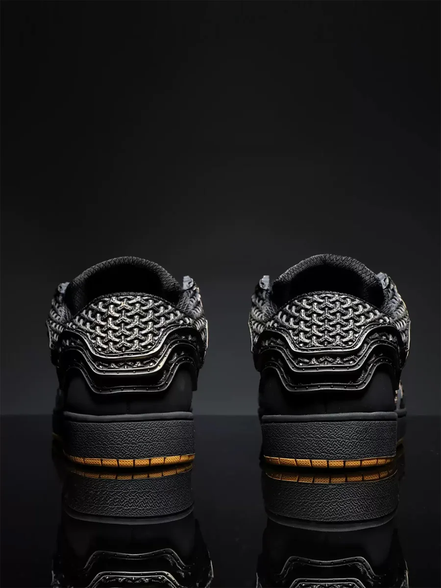 SGSX | Black Low-Top Dragon Embroidered Sneakers - 3