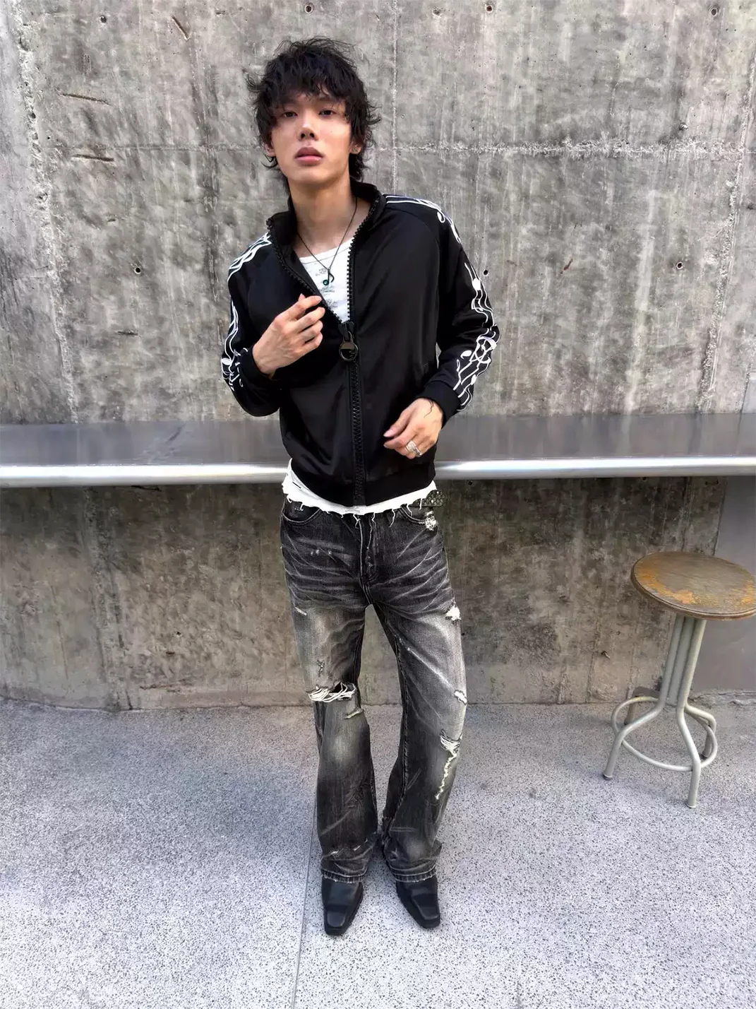 NumbAsia | Musical Note Embroidered Stand Collar Zip Jacket