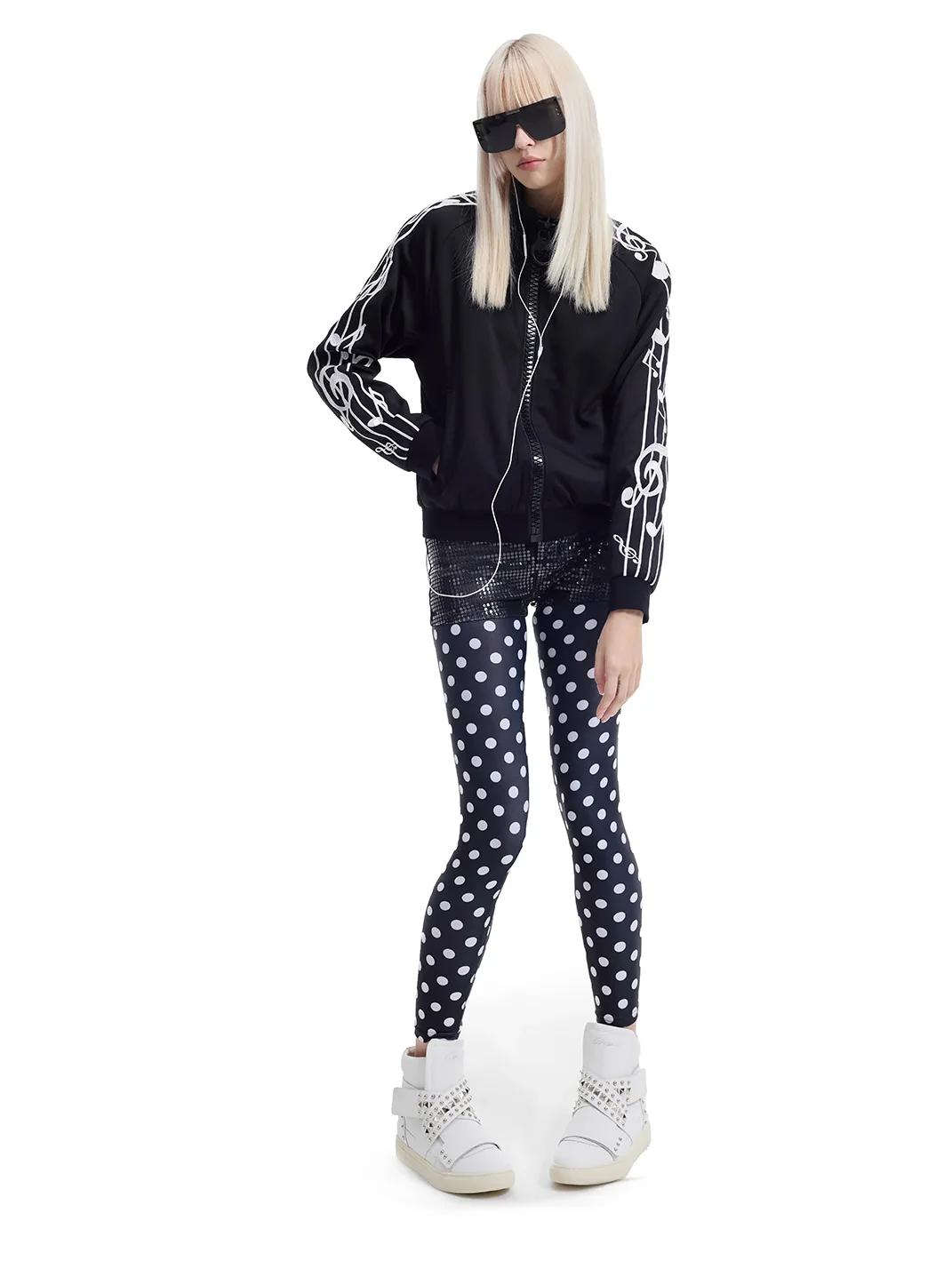 NumbAsia | Musical Note Embroidered Stand Collar Zip Jacket