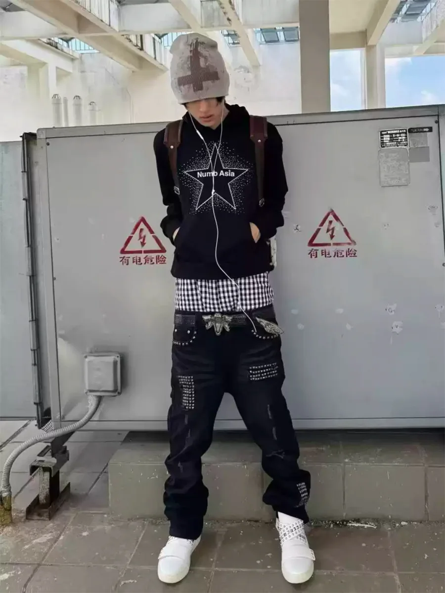 NumbAsia | Rhinestone Star Print Loose Pullover Hoodie - 2