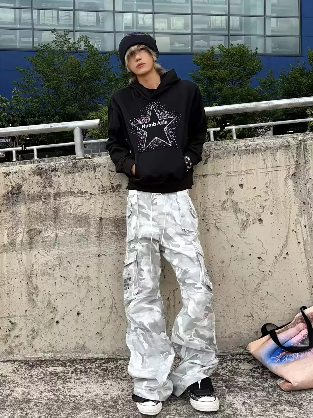 NumbAsia | Rhinestone Star Print Loose Pullover Hoodie