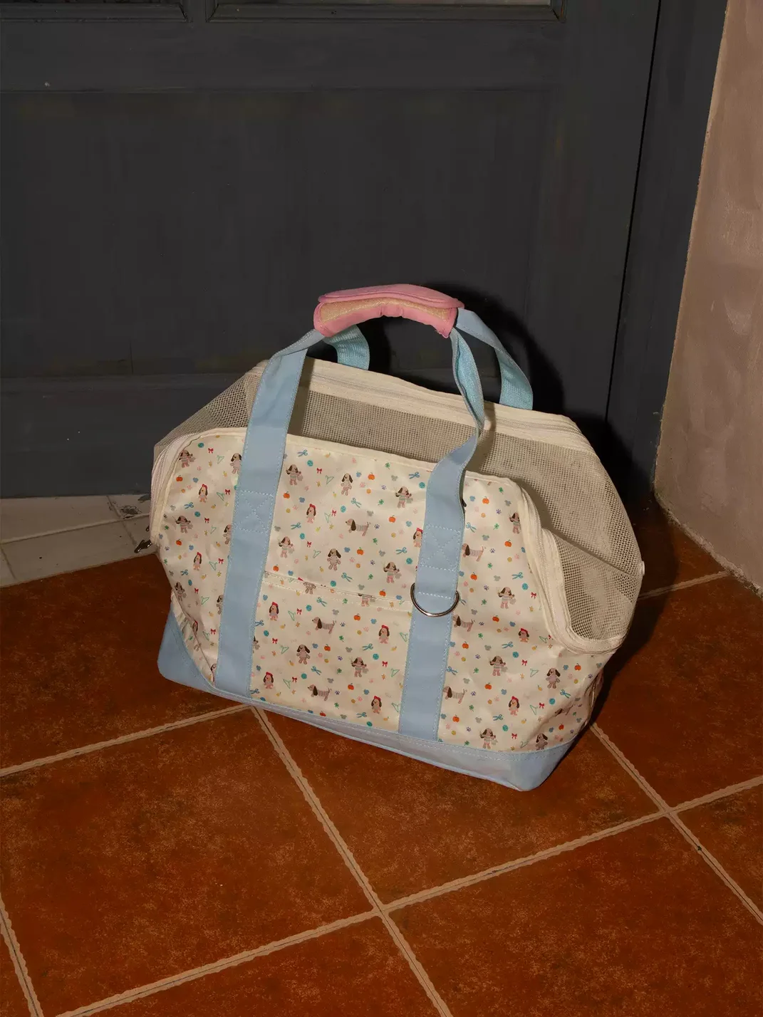 OhTODOG | Cartoon Dog Print Mesh Pet Carrier Bag