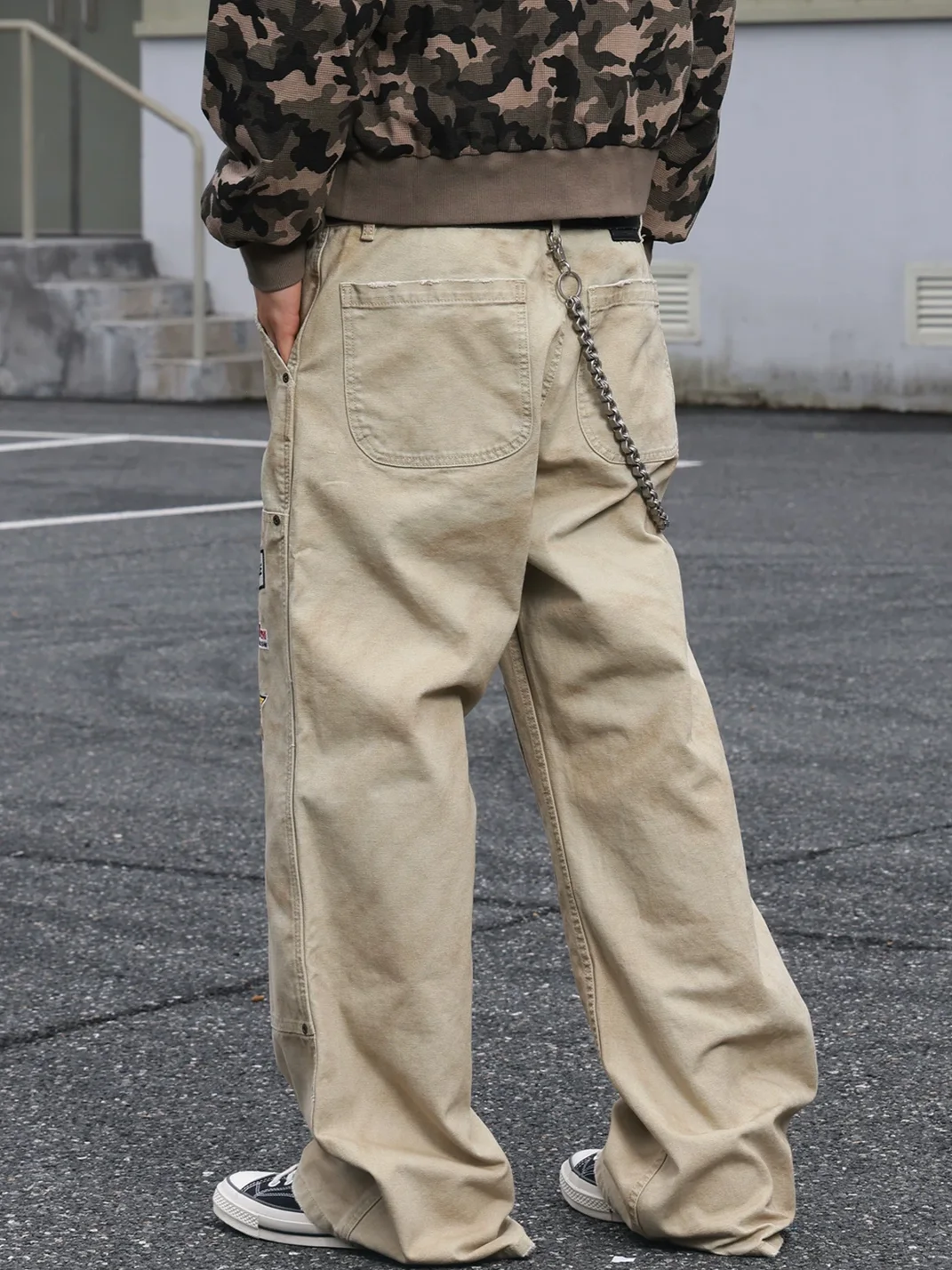 SAXGENWON | Distressed Embroidered Loose Straight Cargo Pants
