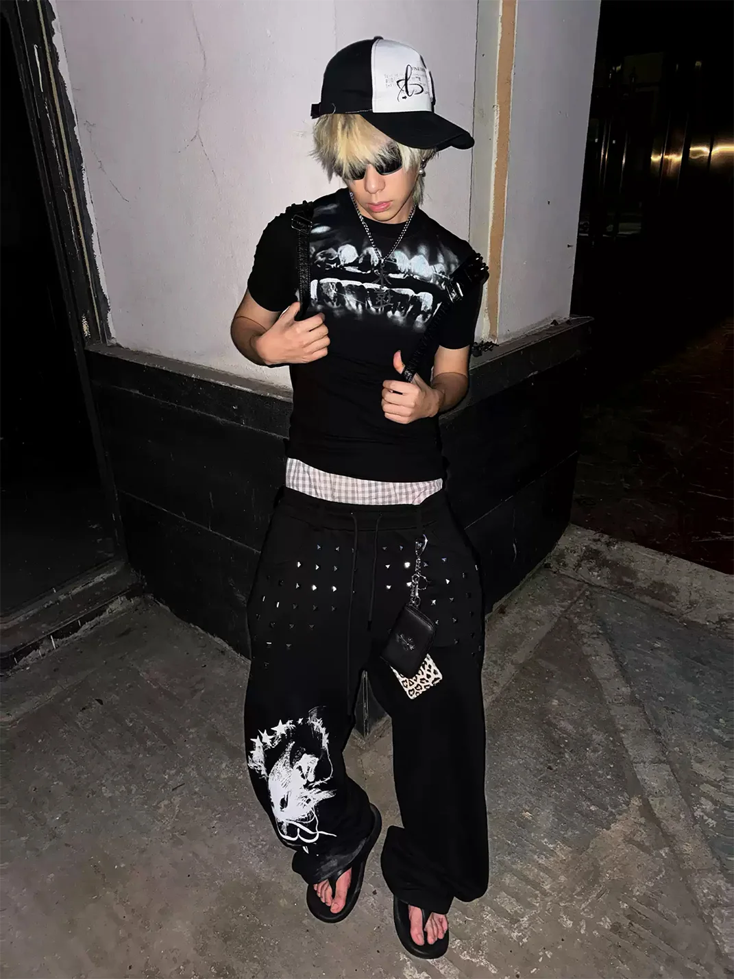 SAXGENWON | Studded Graphic Wide Leg Sweatpants