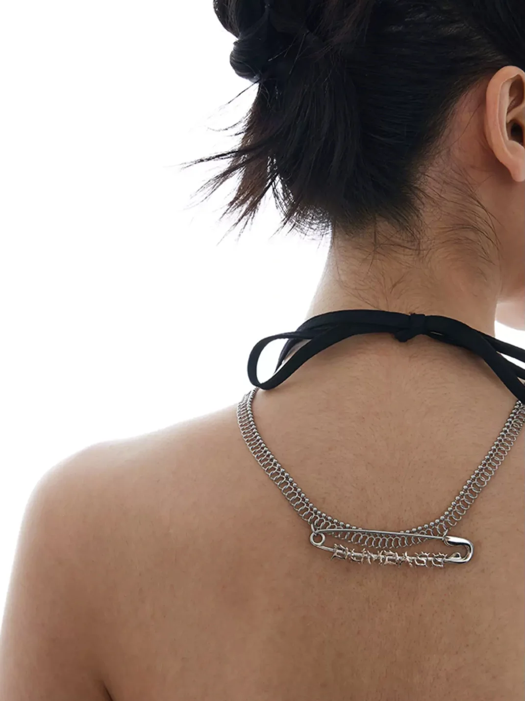 SchwarzGold | Safety Pin Spiral Chain Necklace