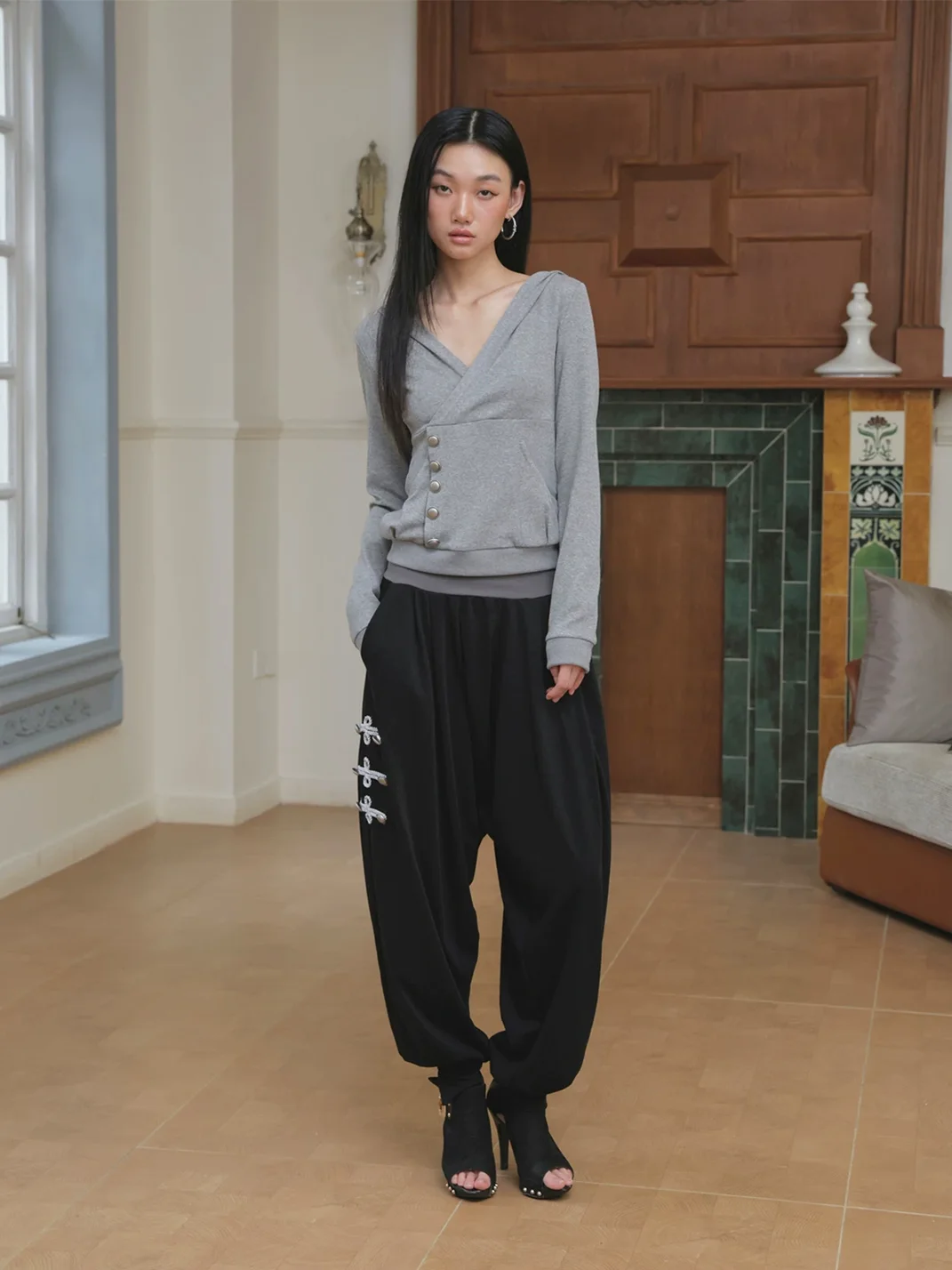 FayChui | Cropped Wrap V-Neck Button Hoodie