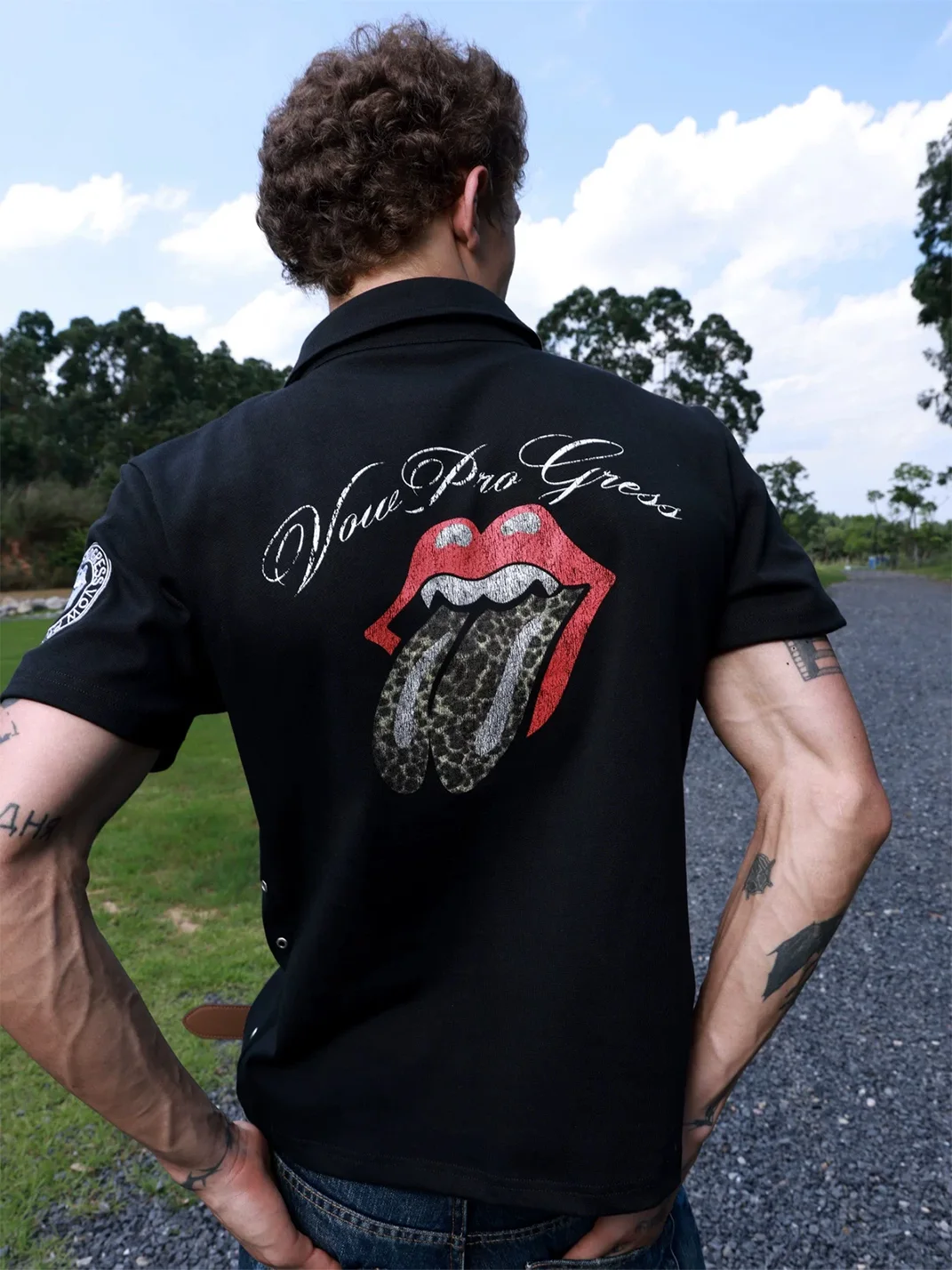 VOWPROGRESS | Leopard Tongue Embroidered Eyelet Polo T-Shirt