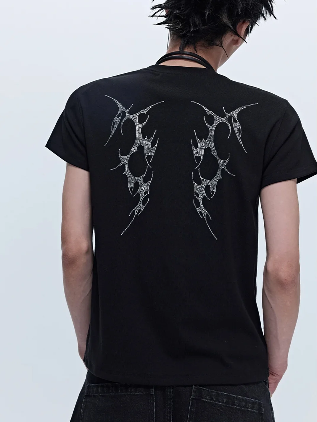 SAXGENWON | Rhinestone Wing Slim Fit Cropped T-Shirt