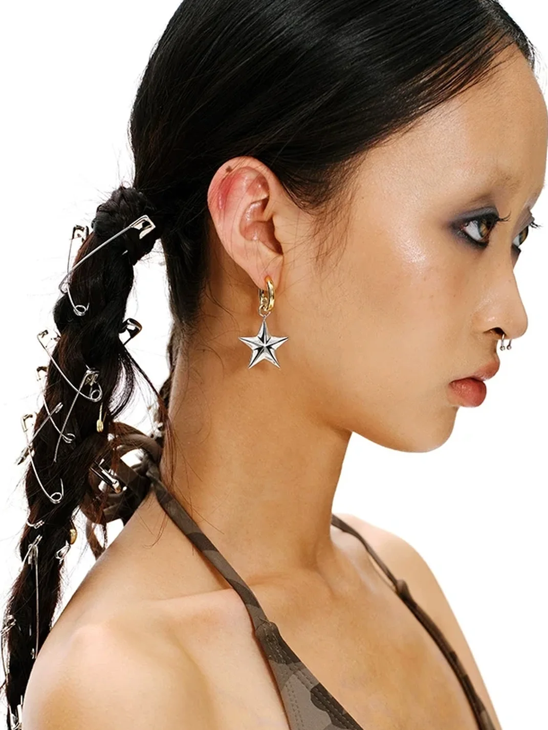 SchwarzGold | Two-Tone 3D Star Hoop Earrings