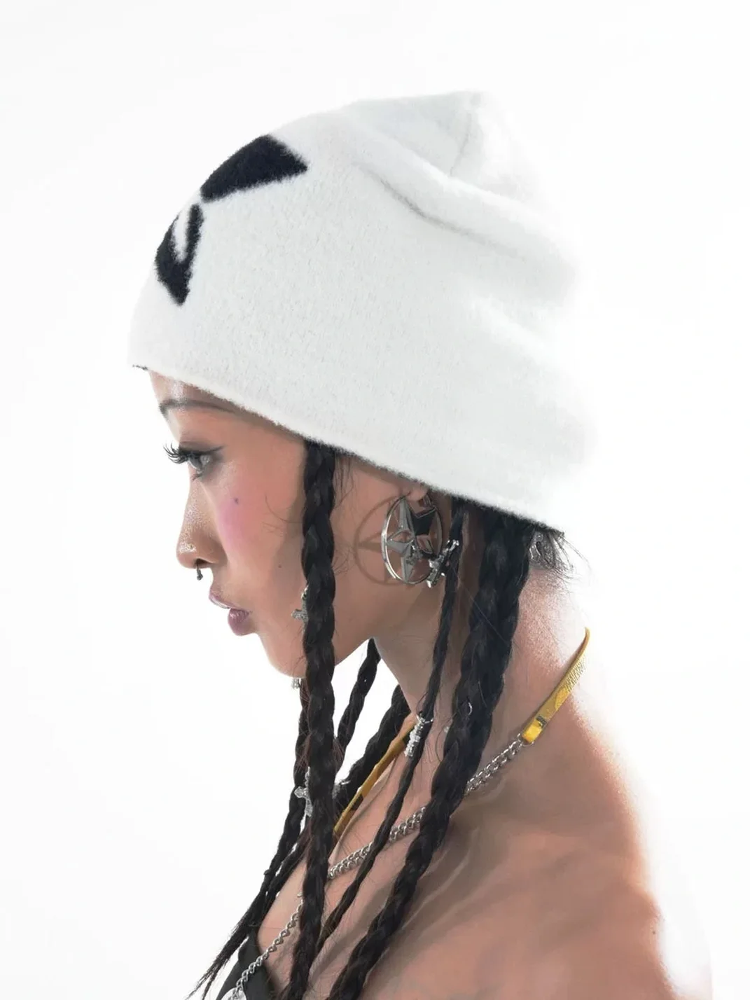 SchwarzGold | Two-Tone Star Faux Mohair Knit Beanie