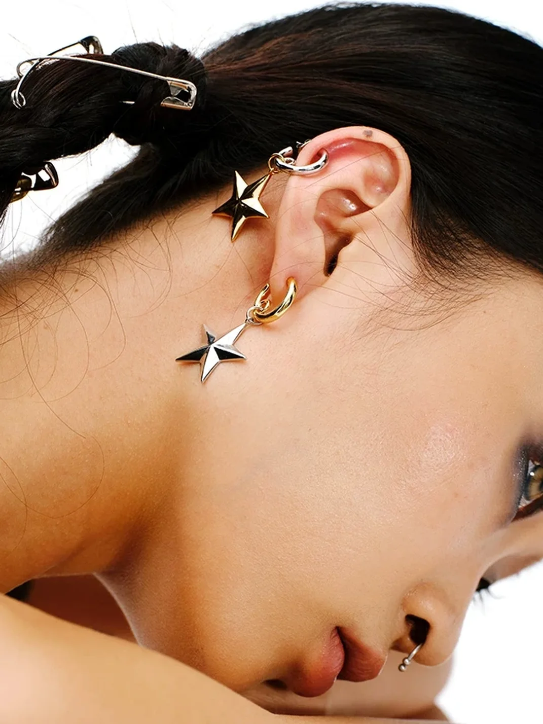 SchwarzGold | Two-Tone 3D Star Hoop Earrings