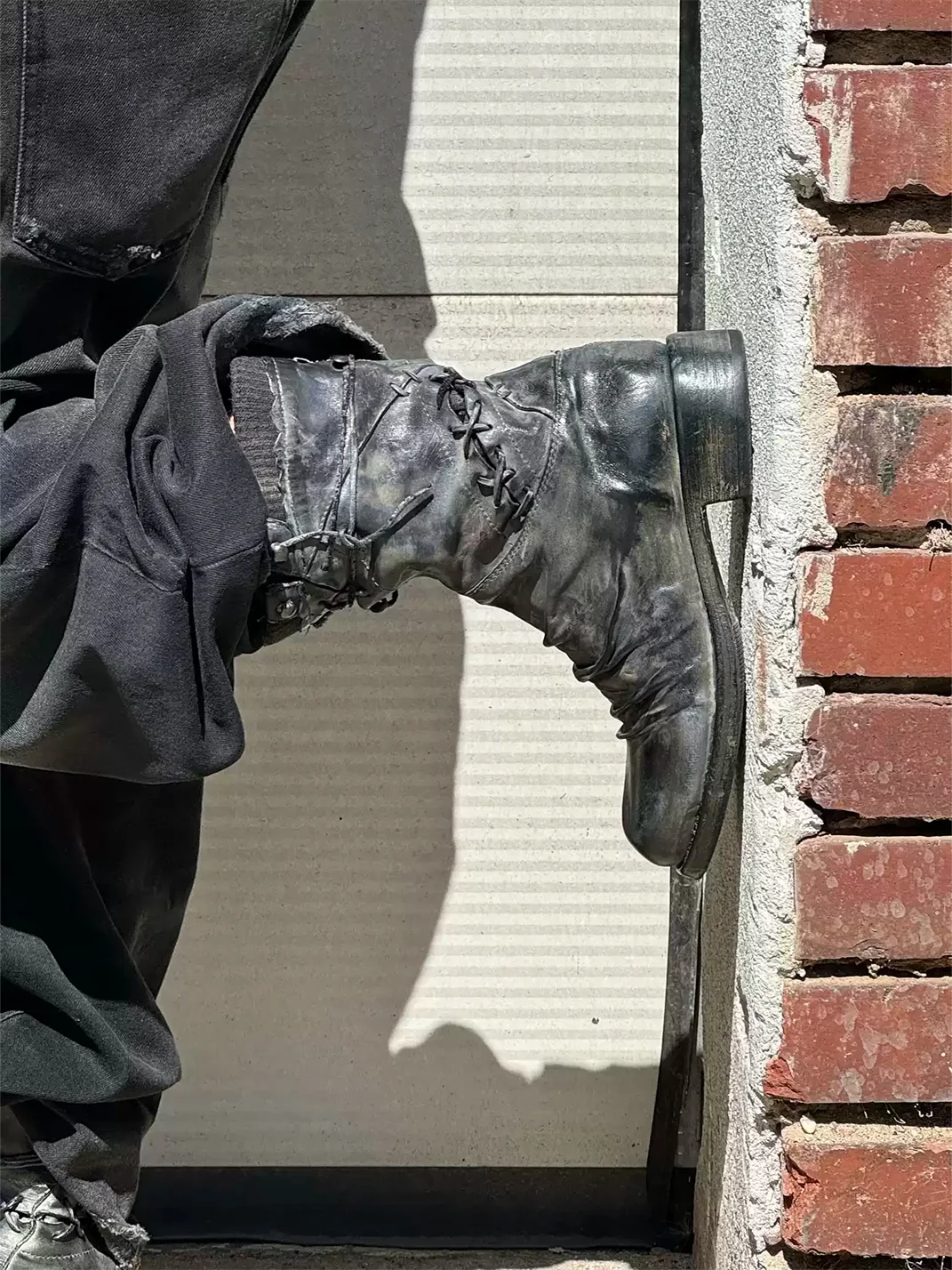 VOWPROGRESS | Washed Horsehide Combat Boxing Boots